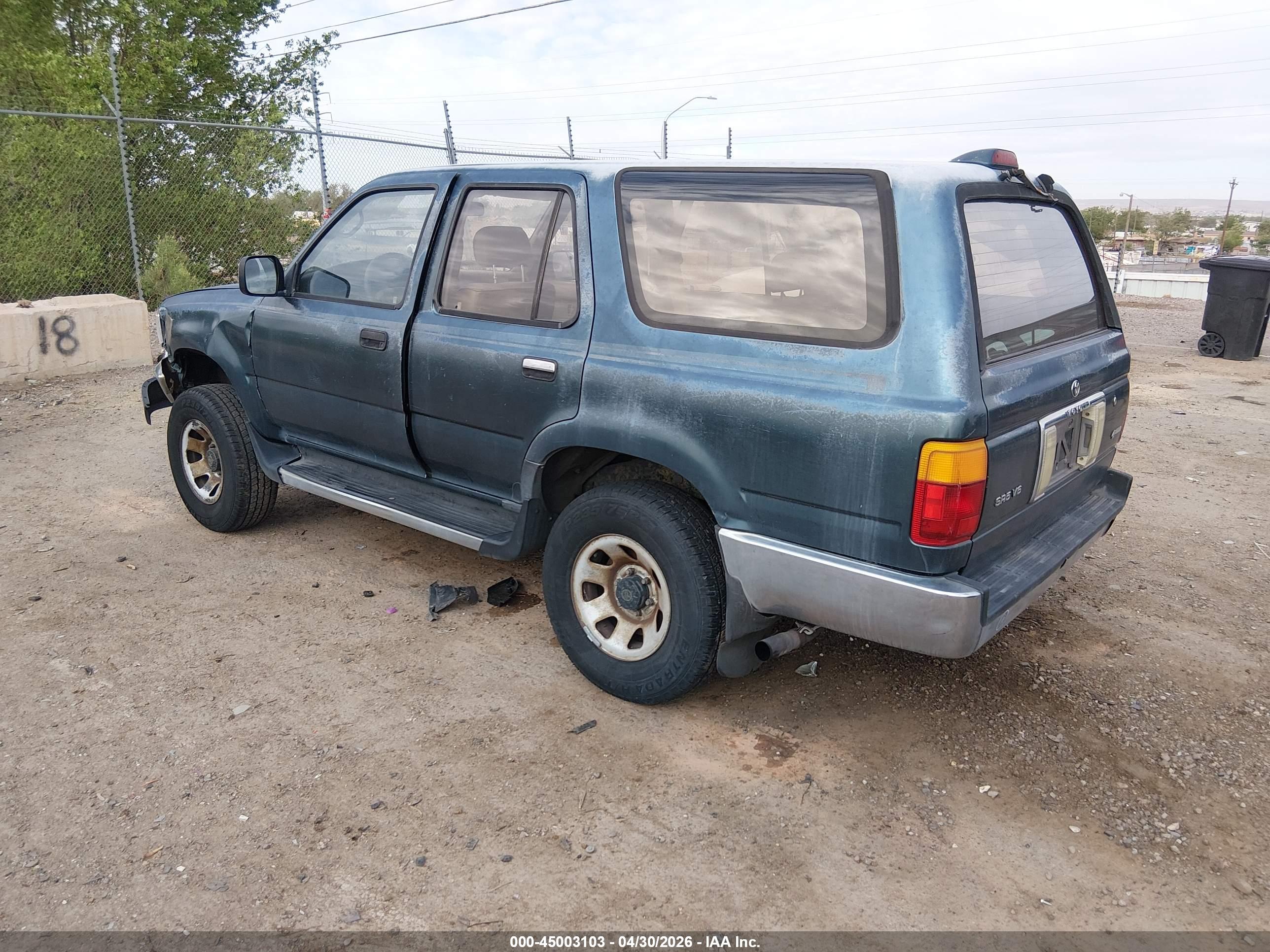 TOYOTA 4RUNNER image 3