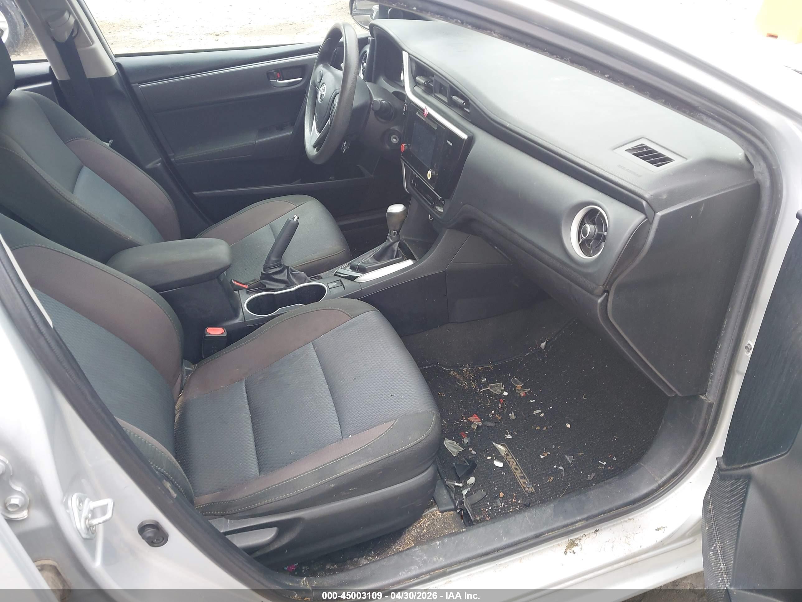 TOYOTA COROLLA image 5