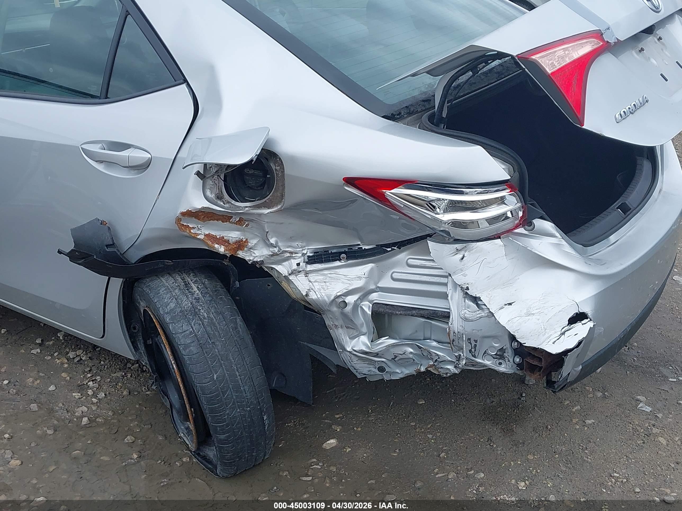 TOYOTA COROLLA image 6