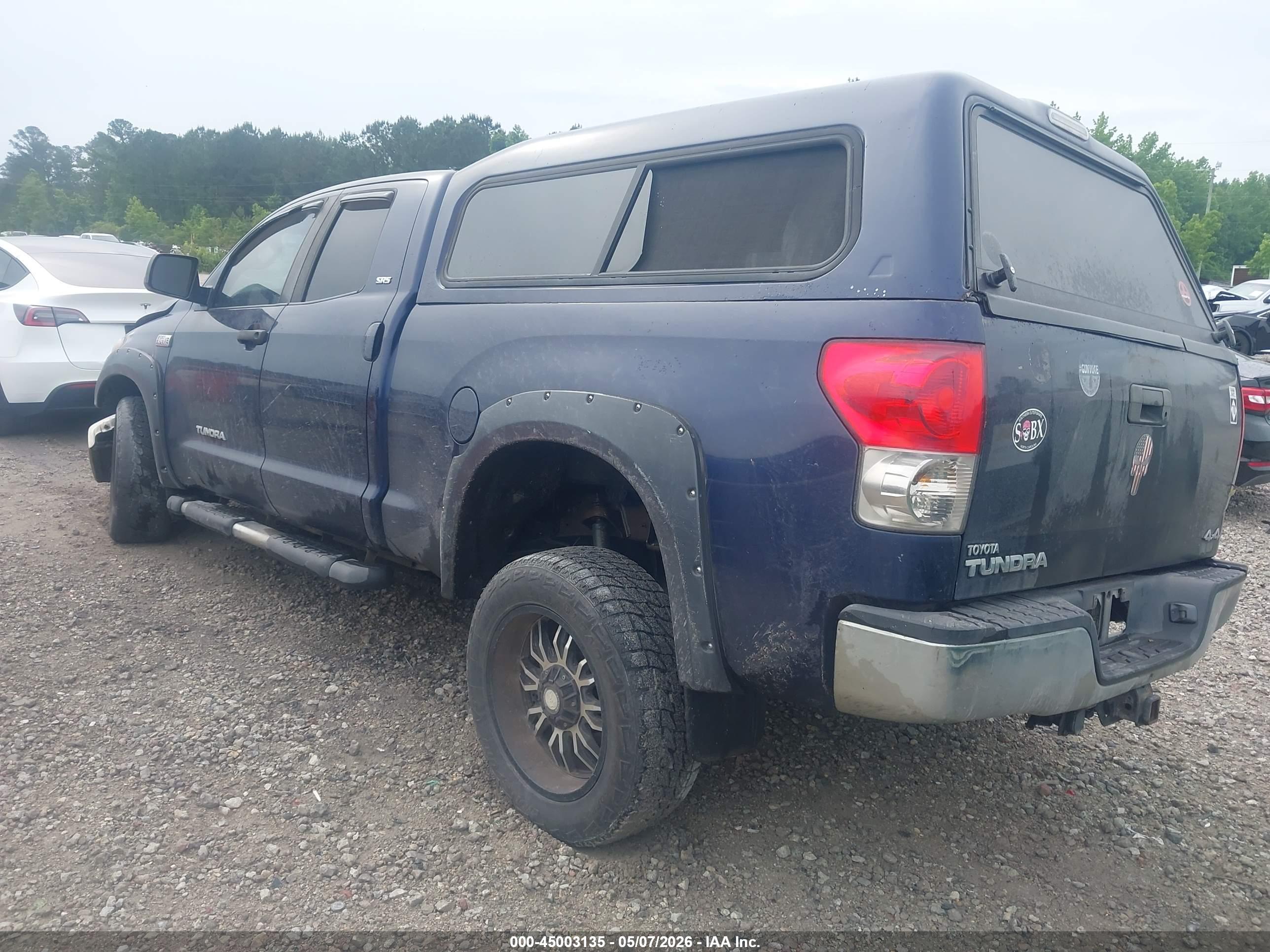 TOYOTA TUNDRA image 3