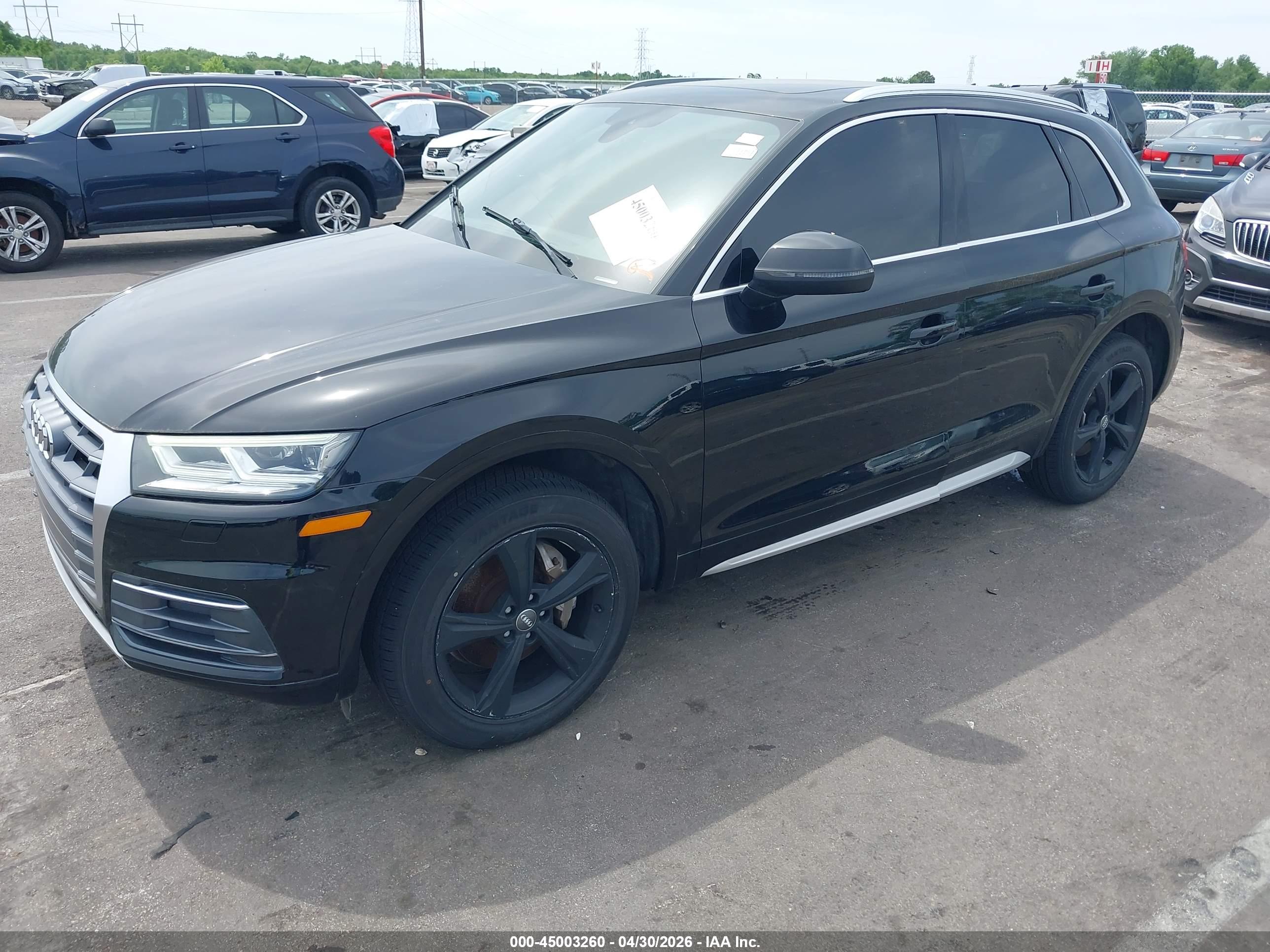 AUDI Q5 image 2