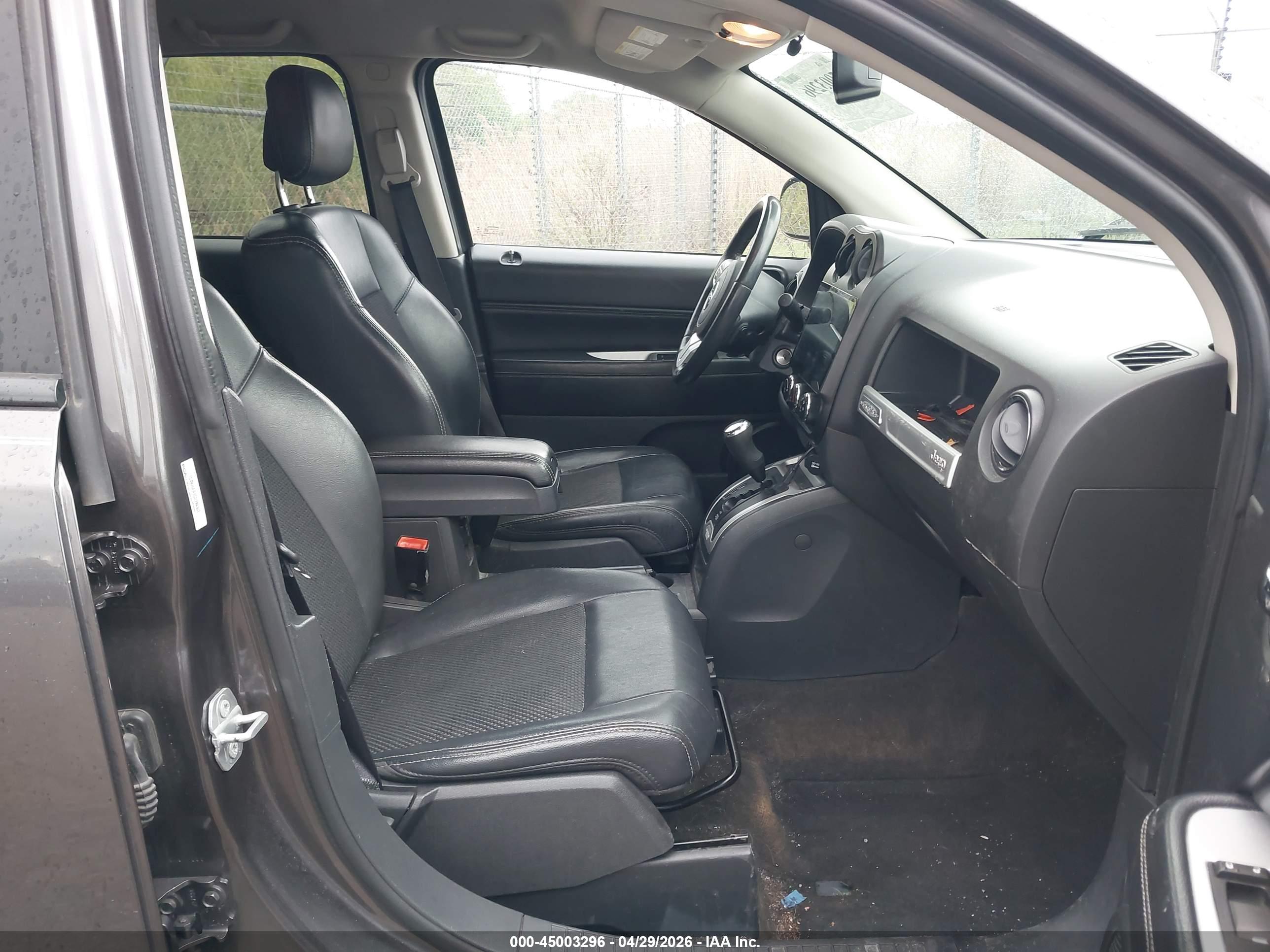 JEEP COMPASS image 5