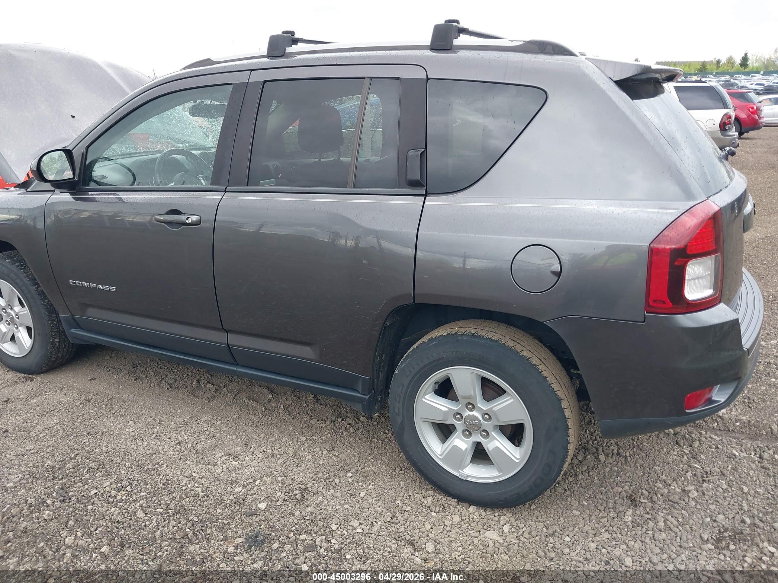 JEEP COMPASS image 6