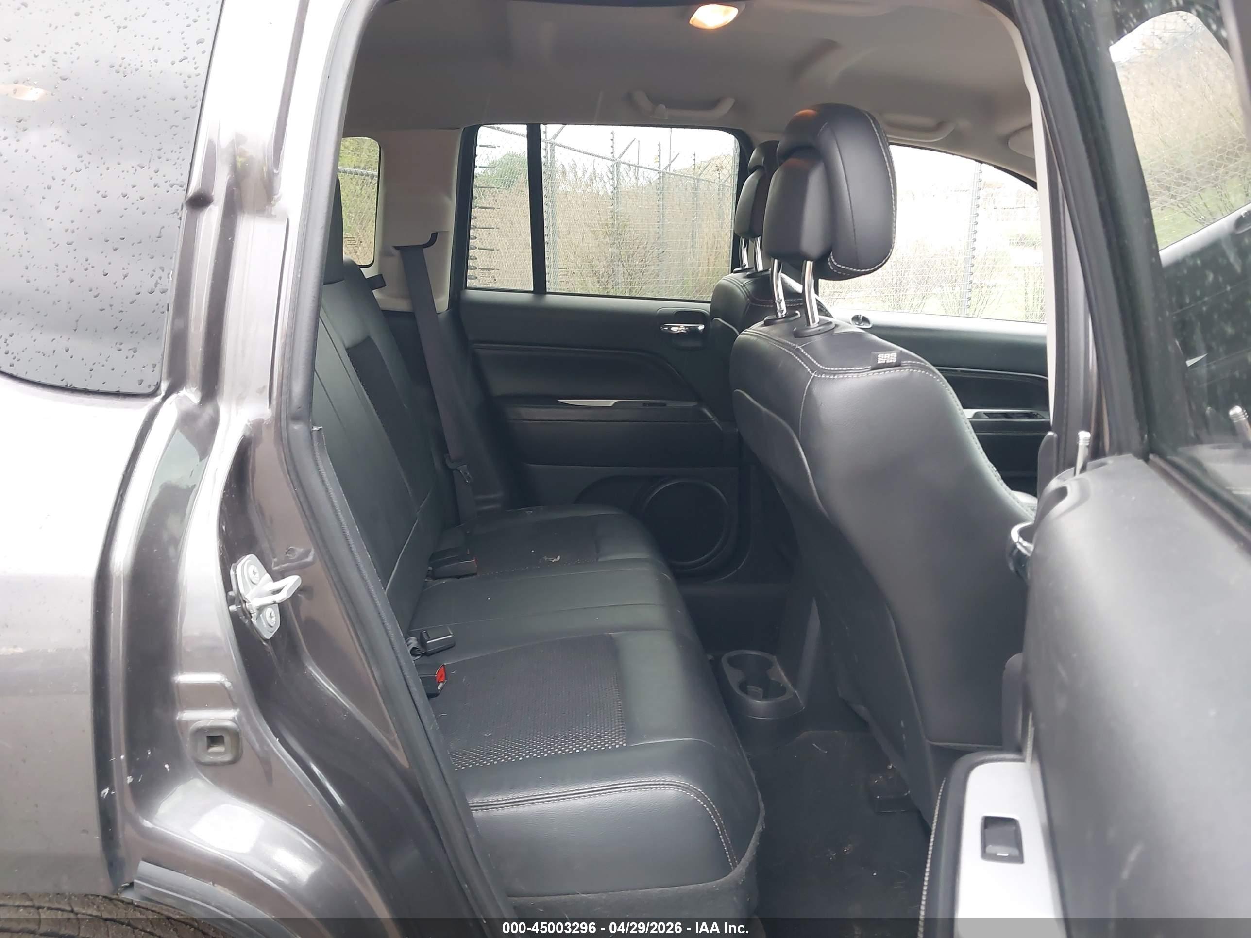 JEEP COMPASS image 8
