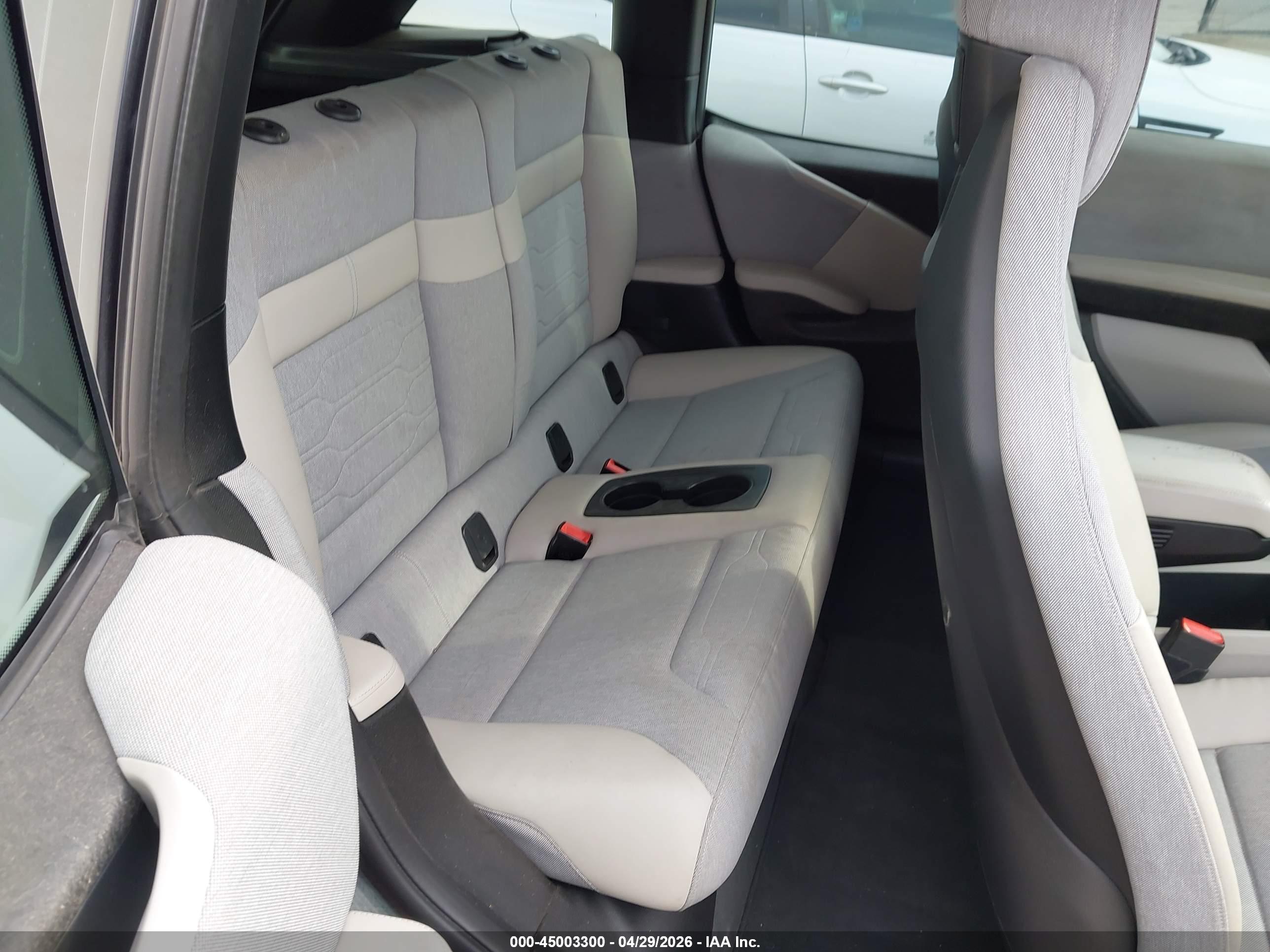BMW I3 image 8