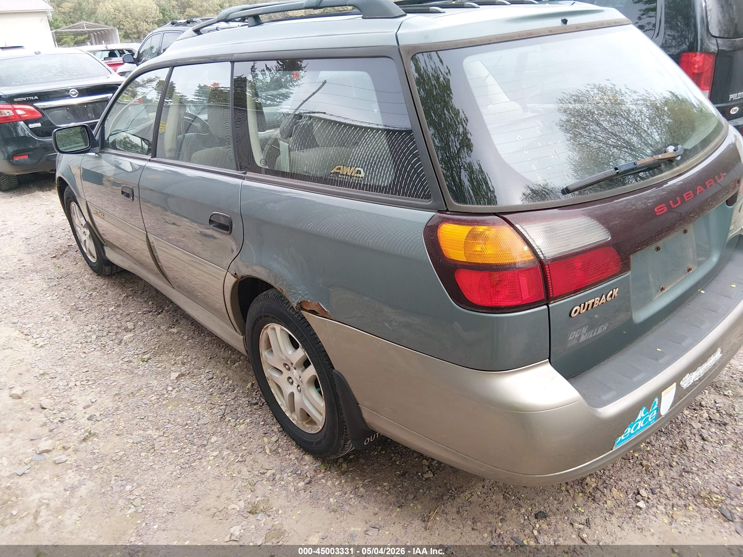 SUBARU OUTBACK image 3