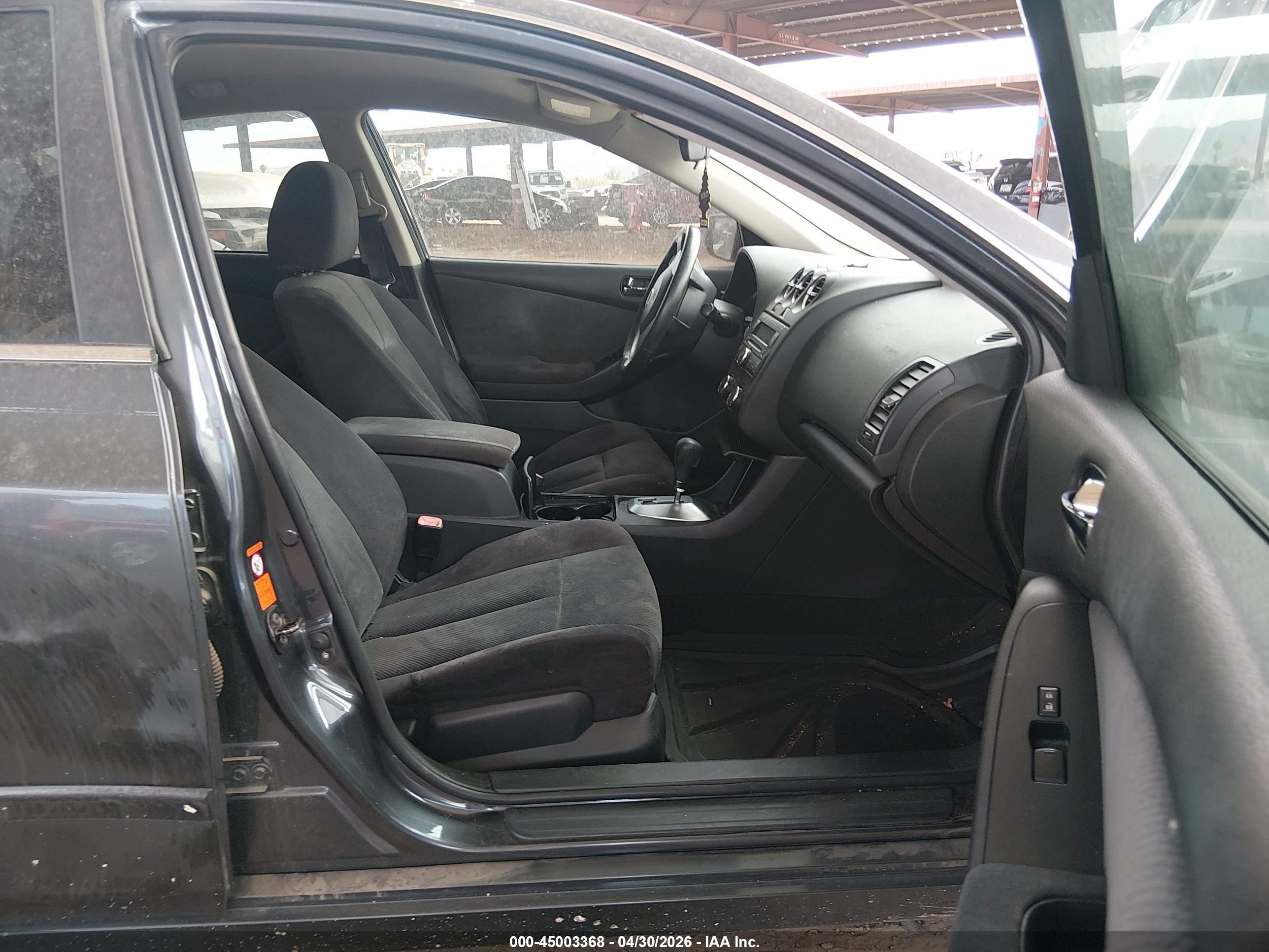NISSAN ALTIMA image 5
