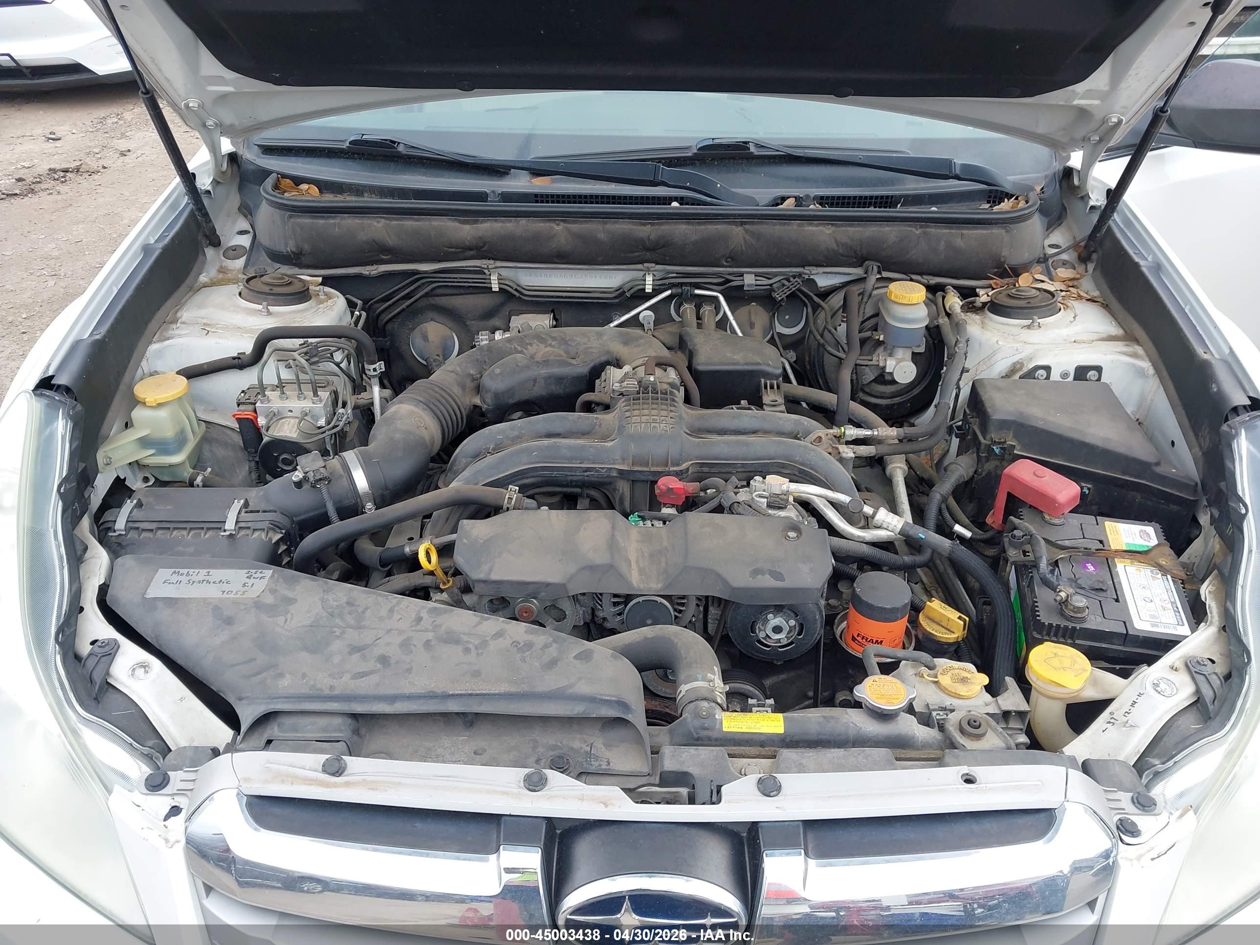 SUBARU OUTBACK image 10