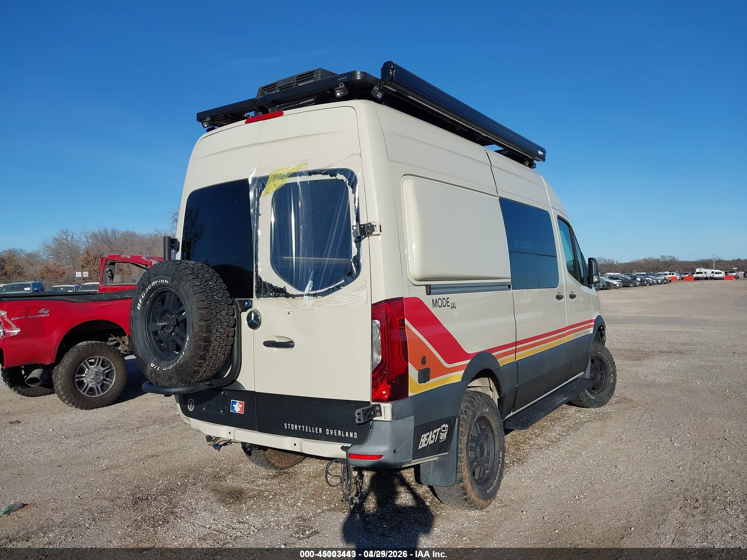 MERCEDES-BENZ SPRINTER image 4
