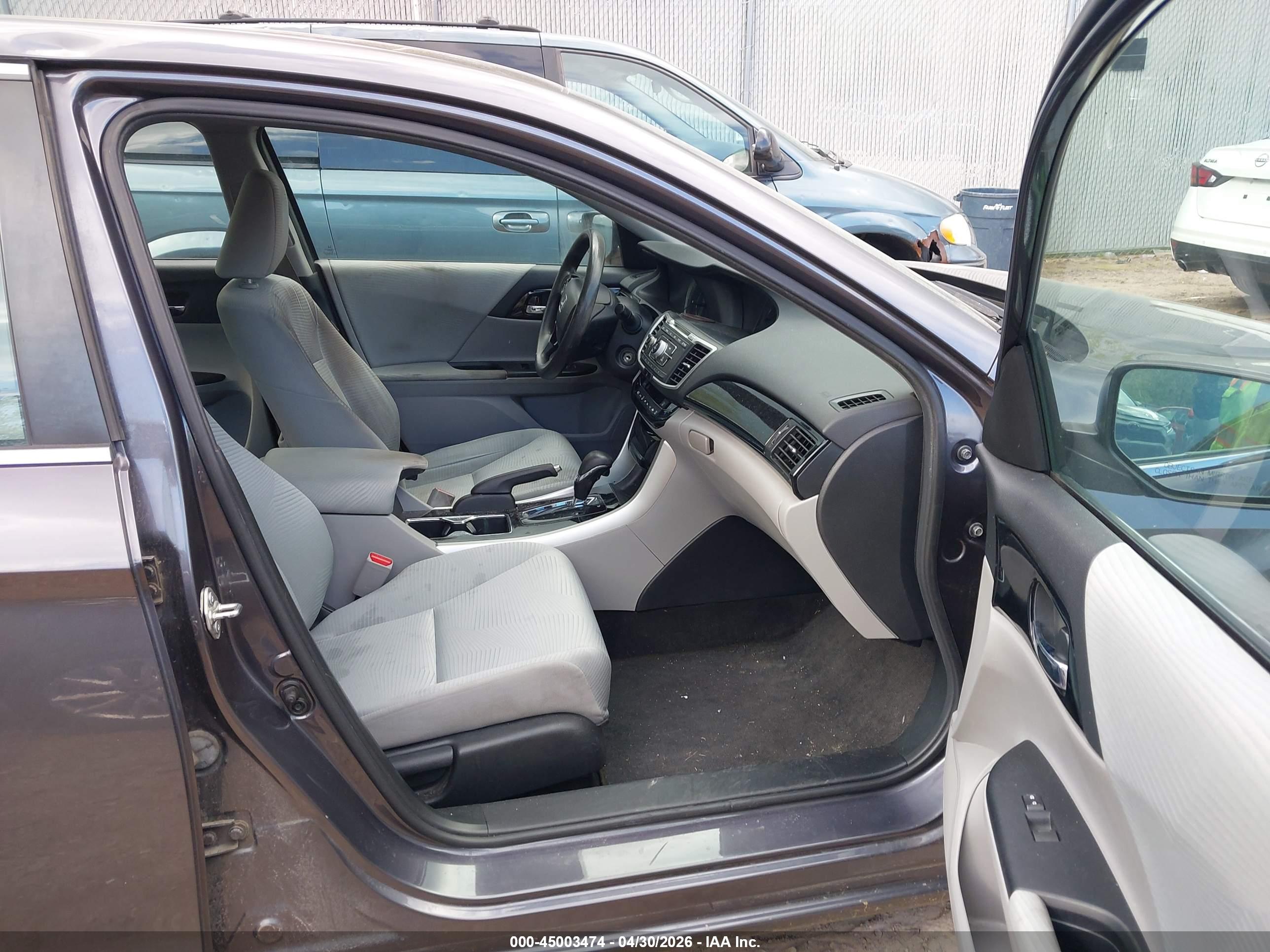 HONDA ACCORD image 5