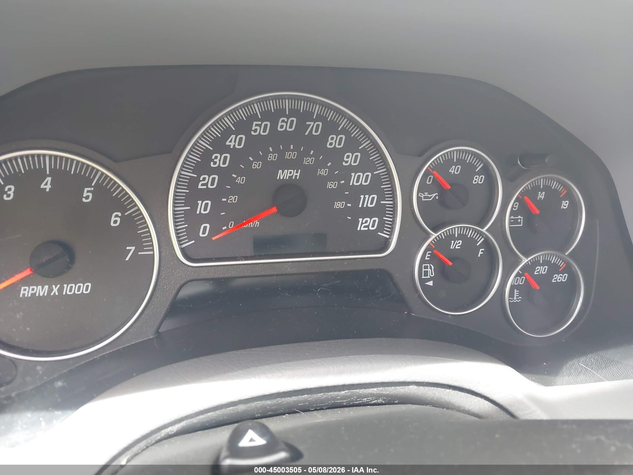 GMC ENVOY image 7