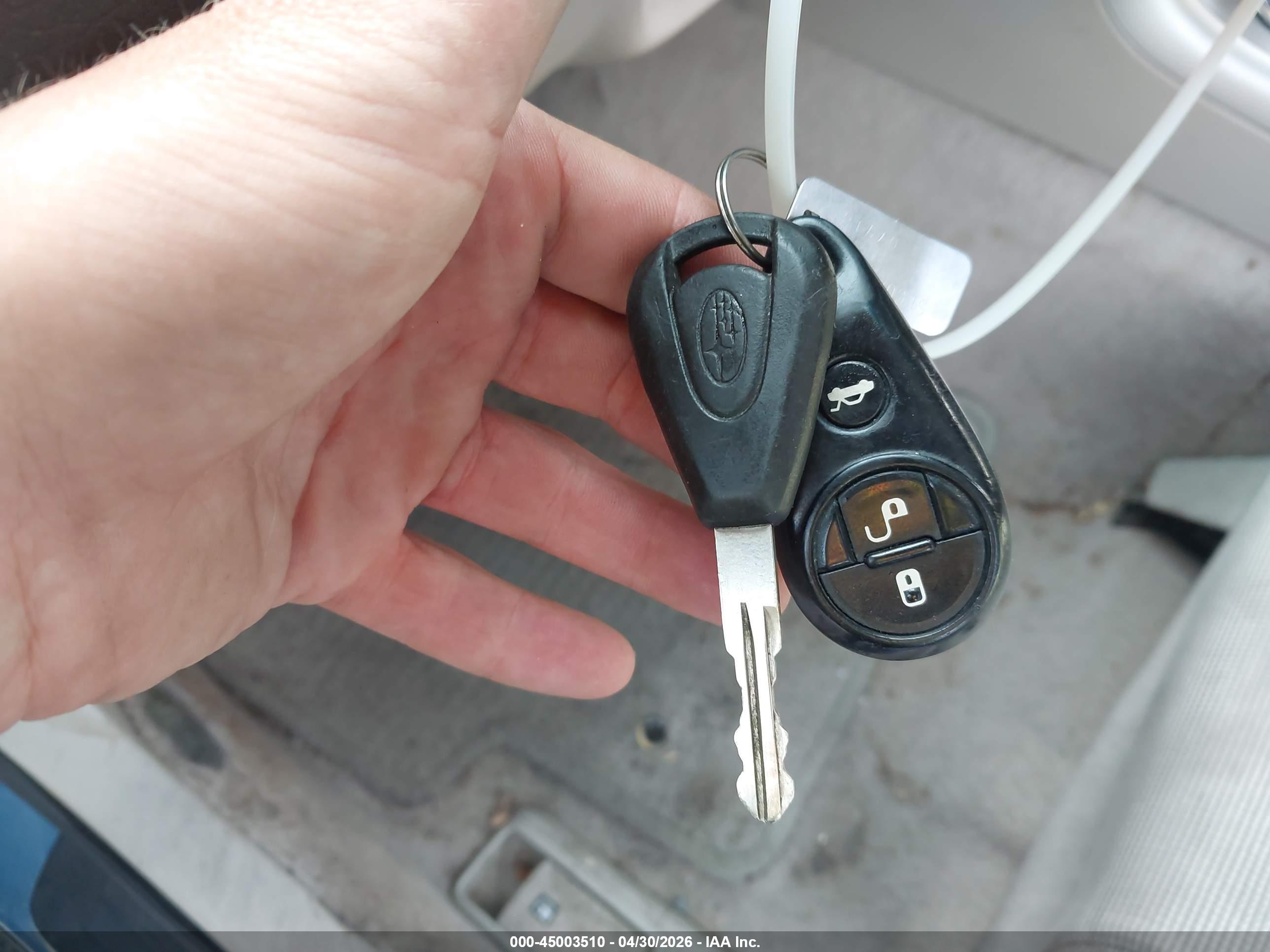 SUBARU OUTBACK image 11