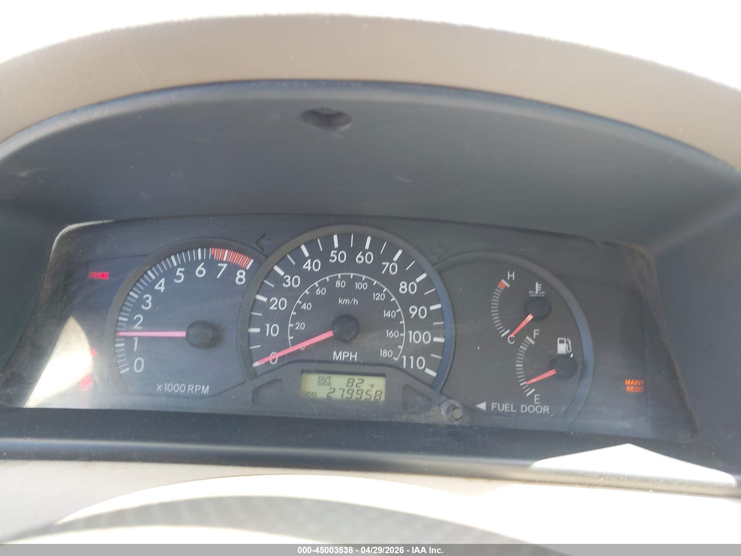 TOYOTA COROLLA image 7