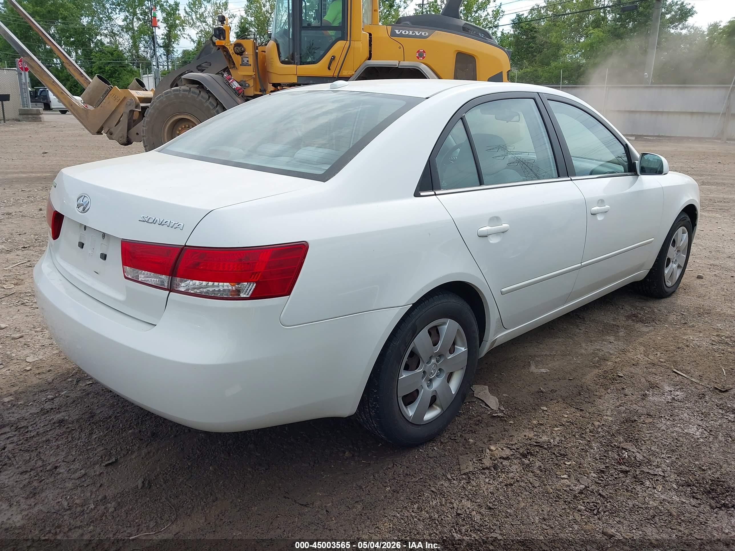 HYUNDAI SONATA image 4