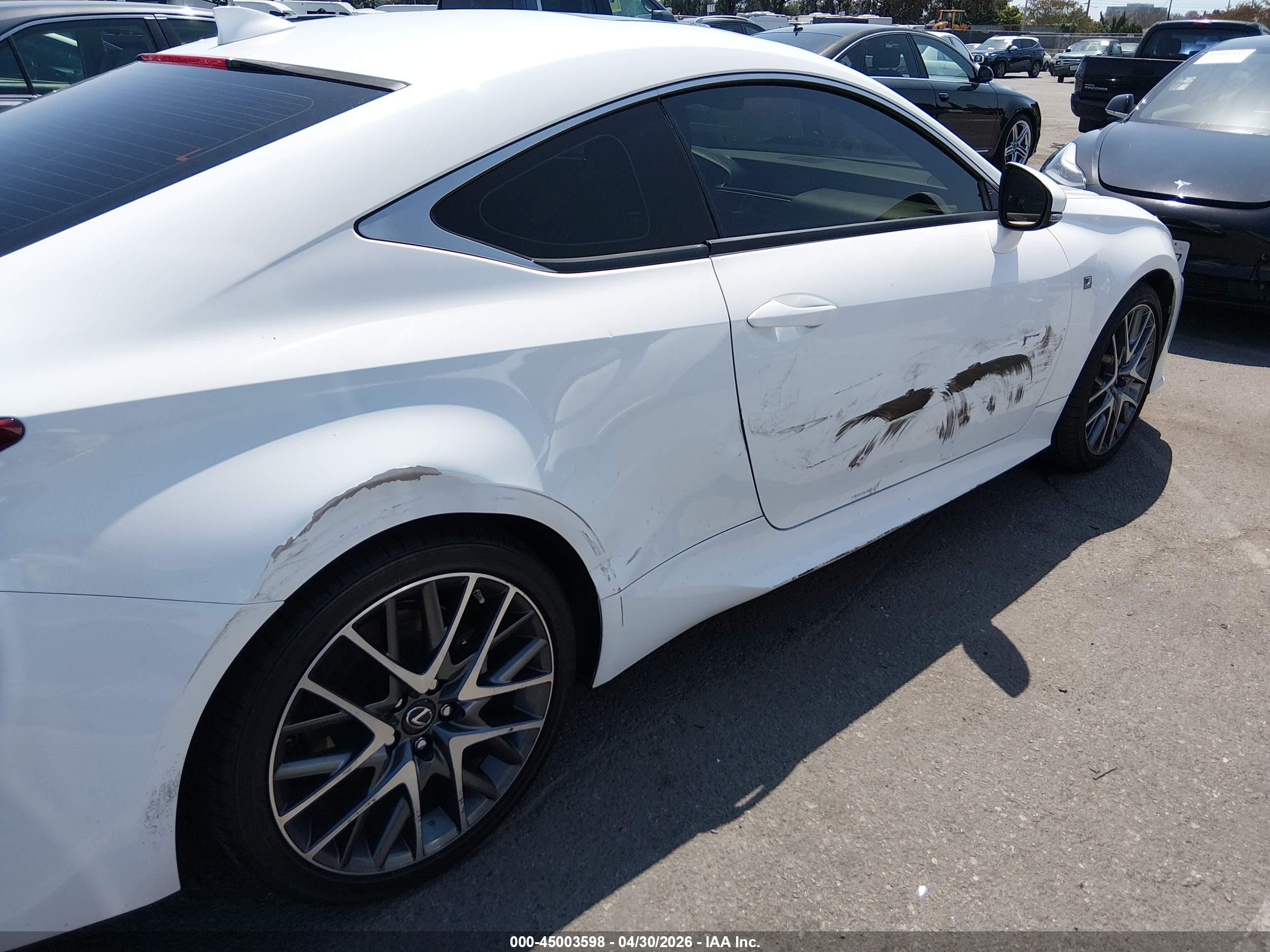 LEXUS RC image 6