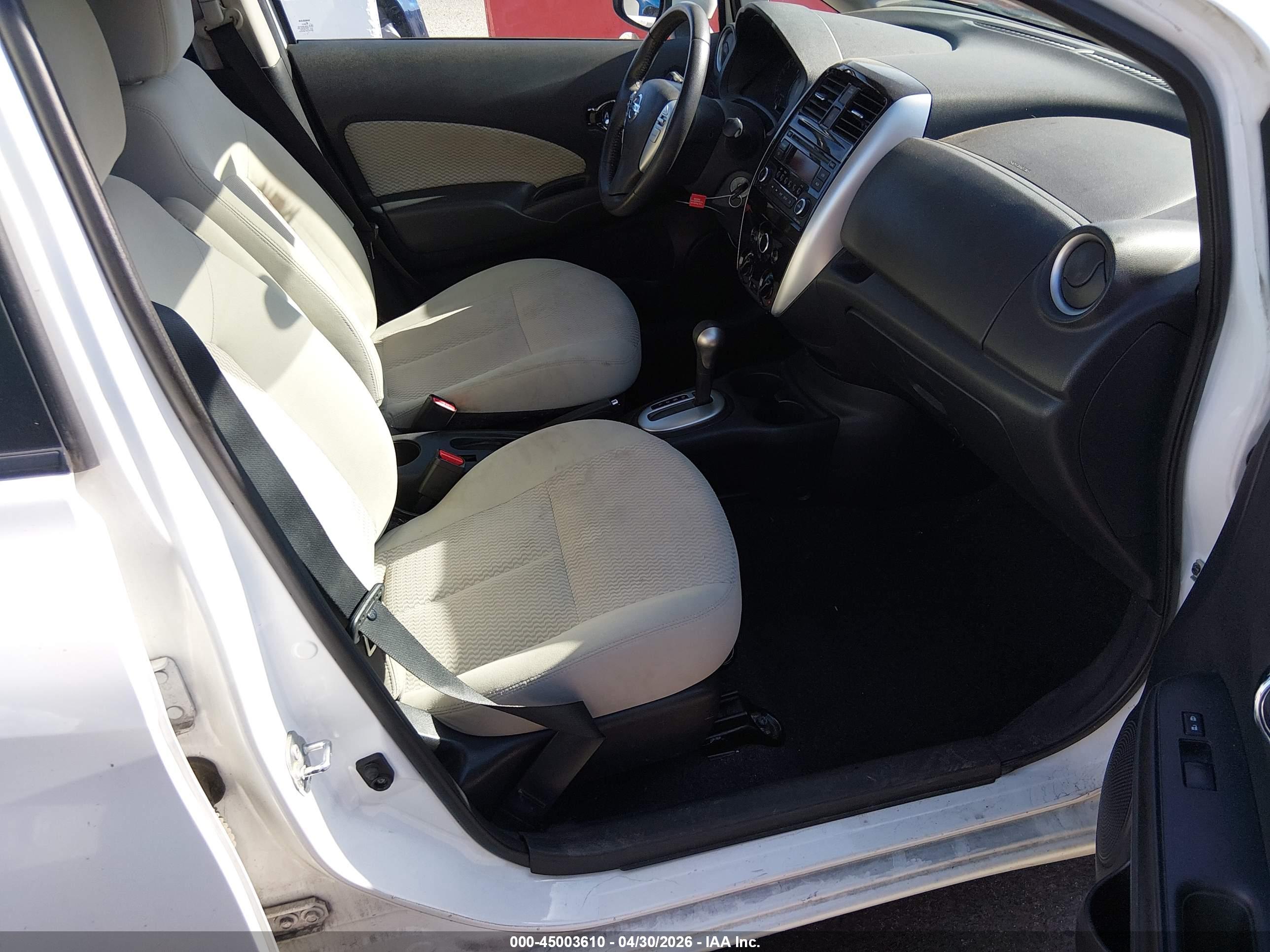 NISSAN VERSA image 5