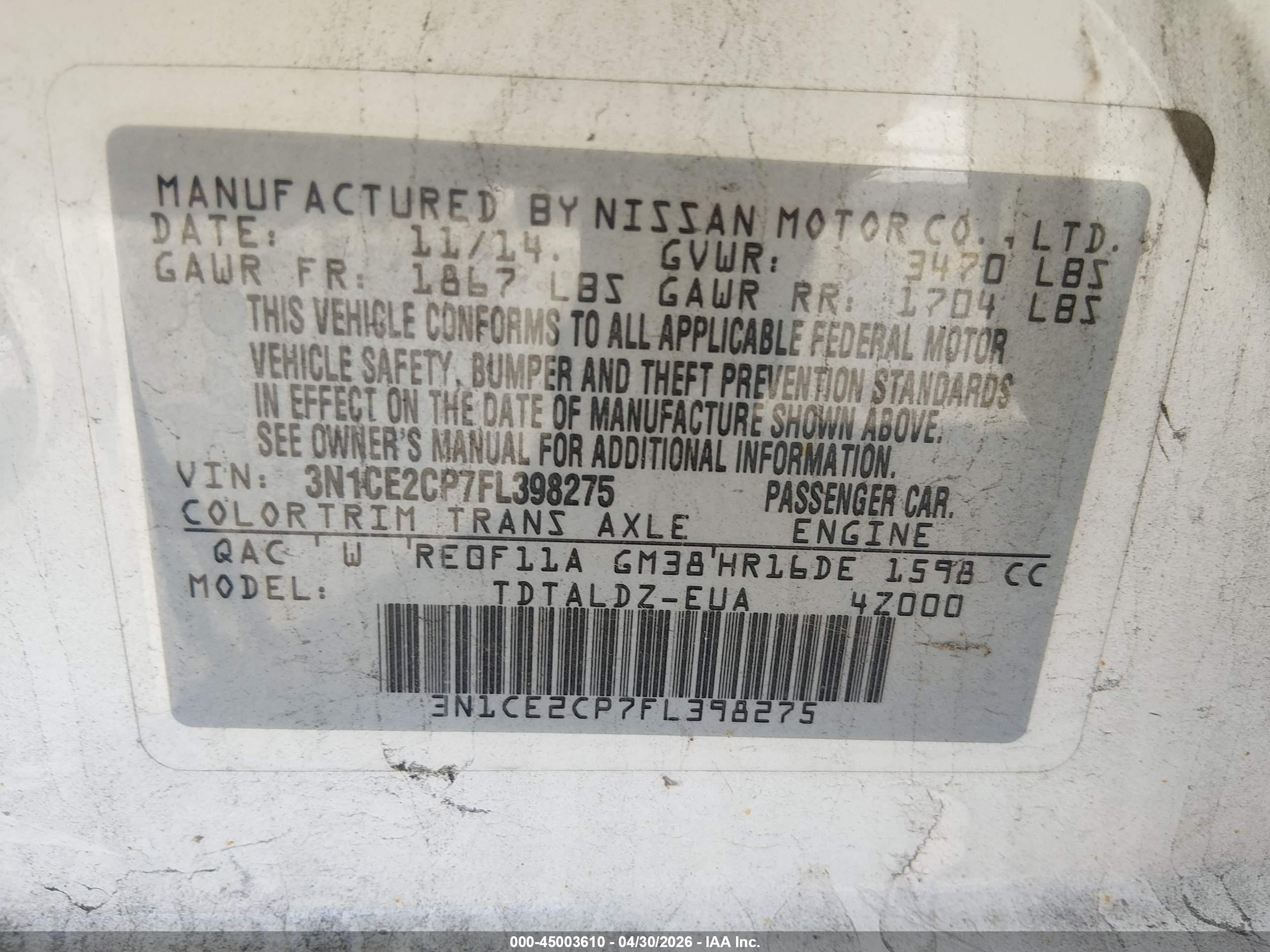 NISSAN VERSA image 9
