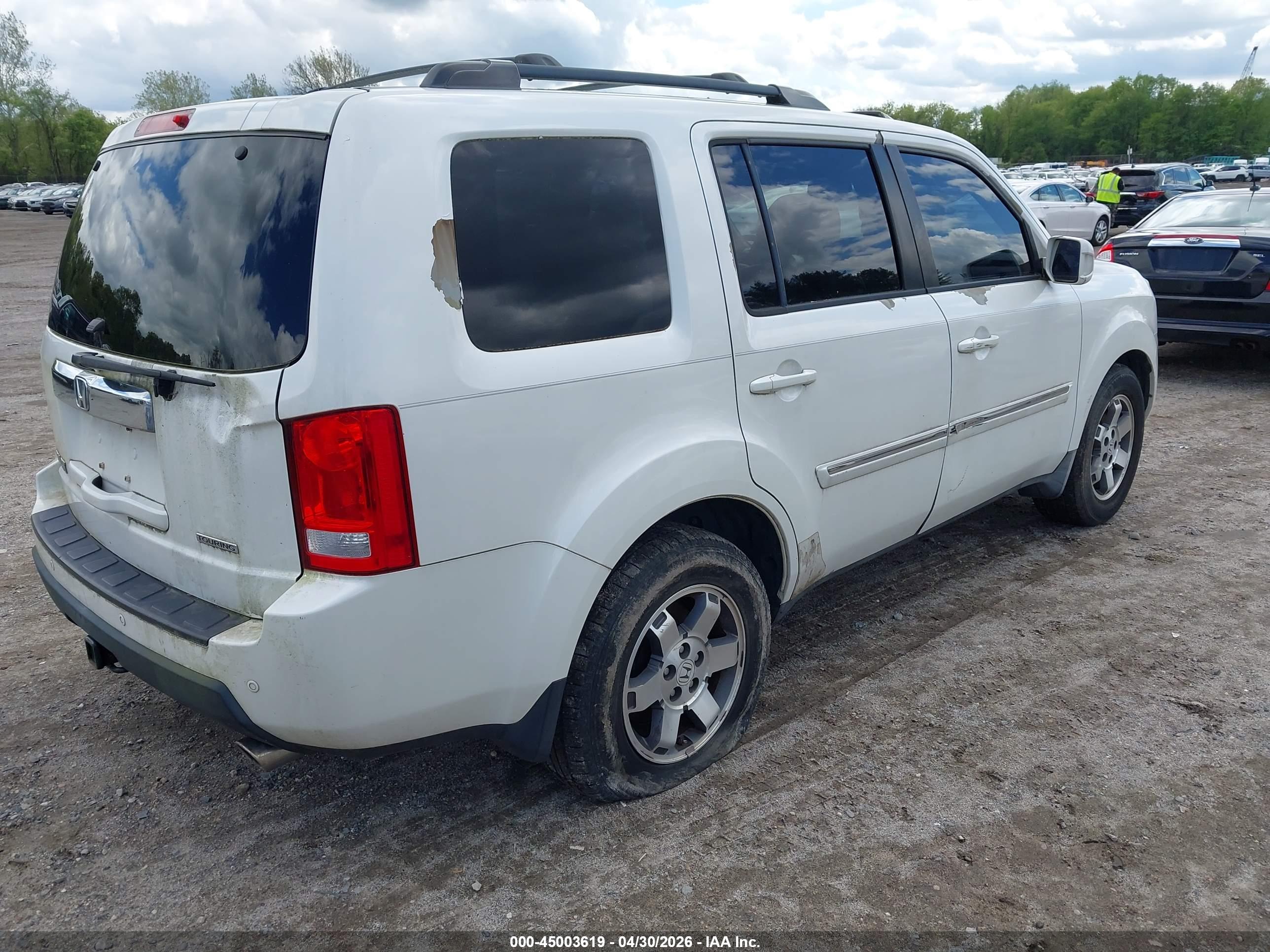 HONDA PILOT image 4
