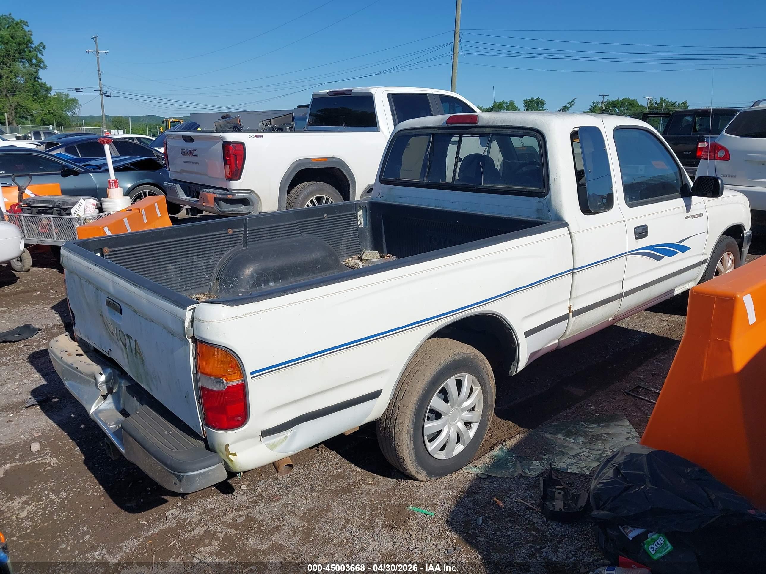 TOYOTA TACOMA image 4