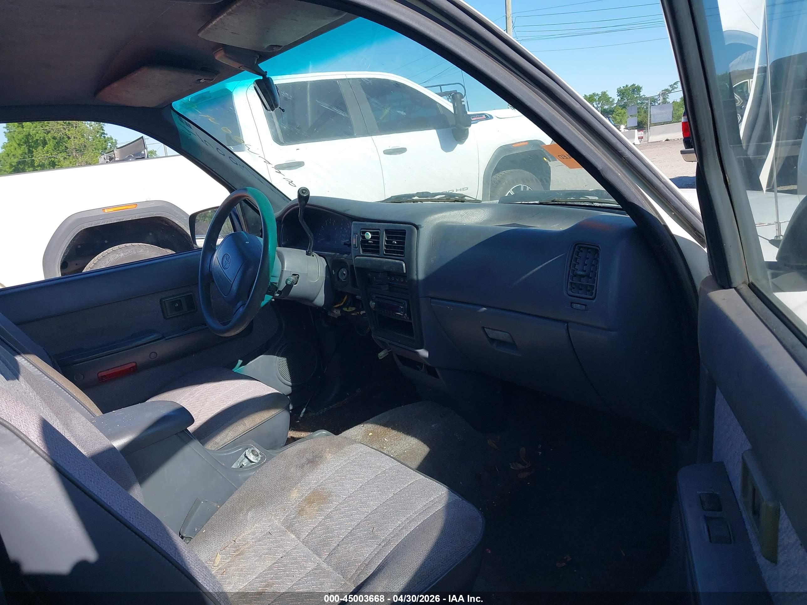 TOYOTA TACOMA image 5