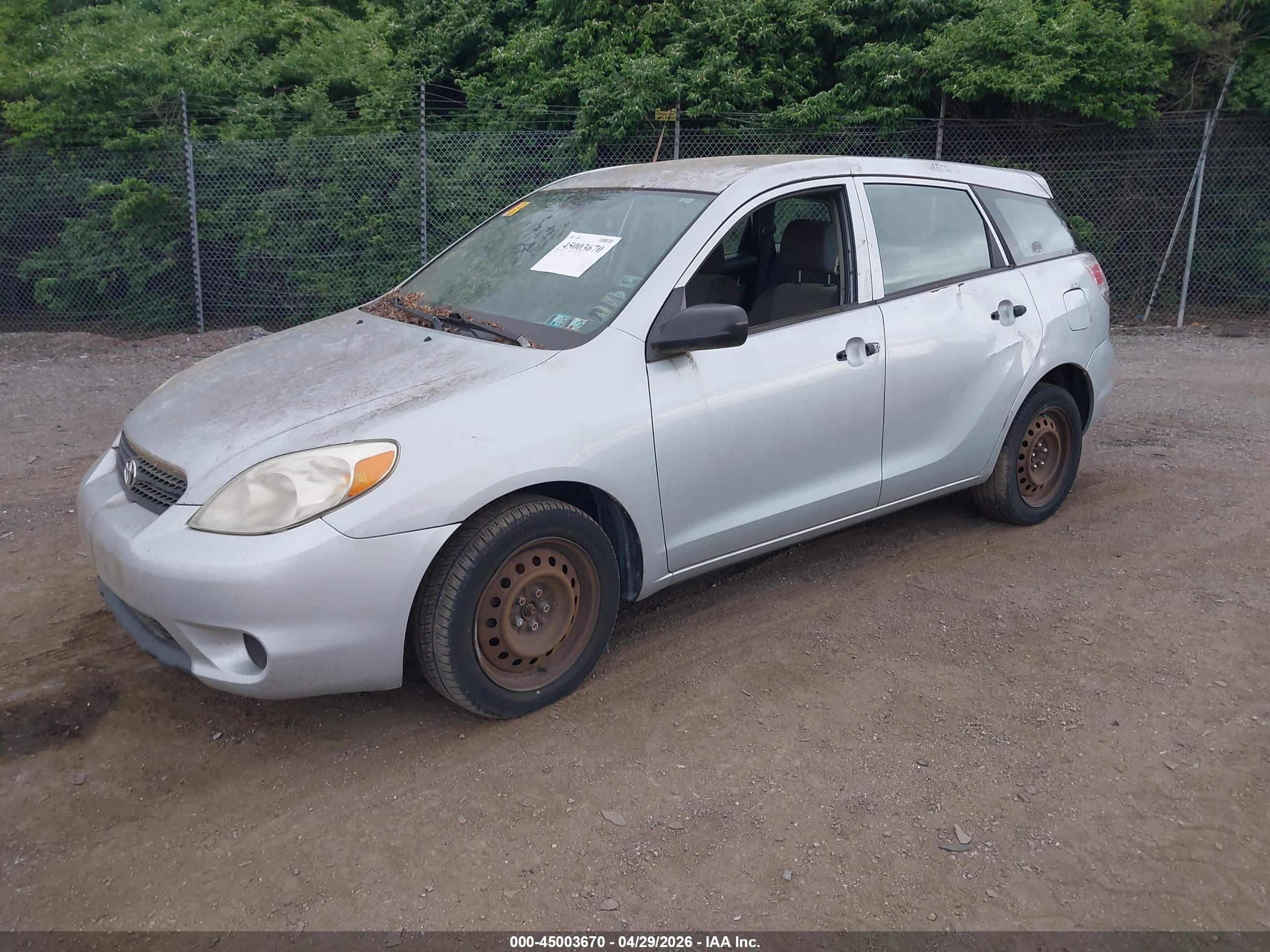 TOYOTA MATRIX image 2
