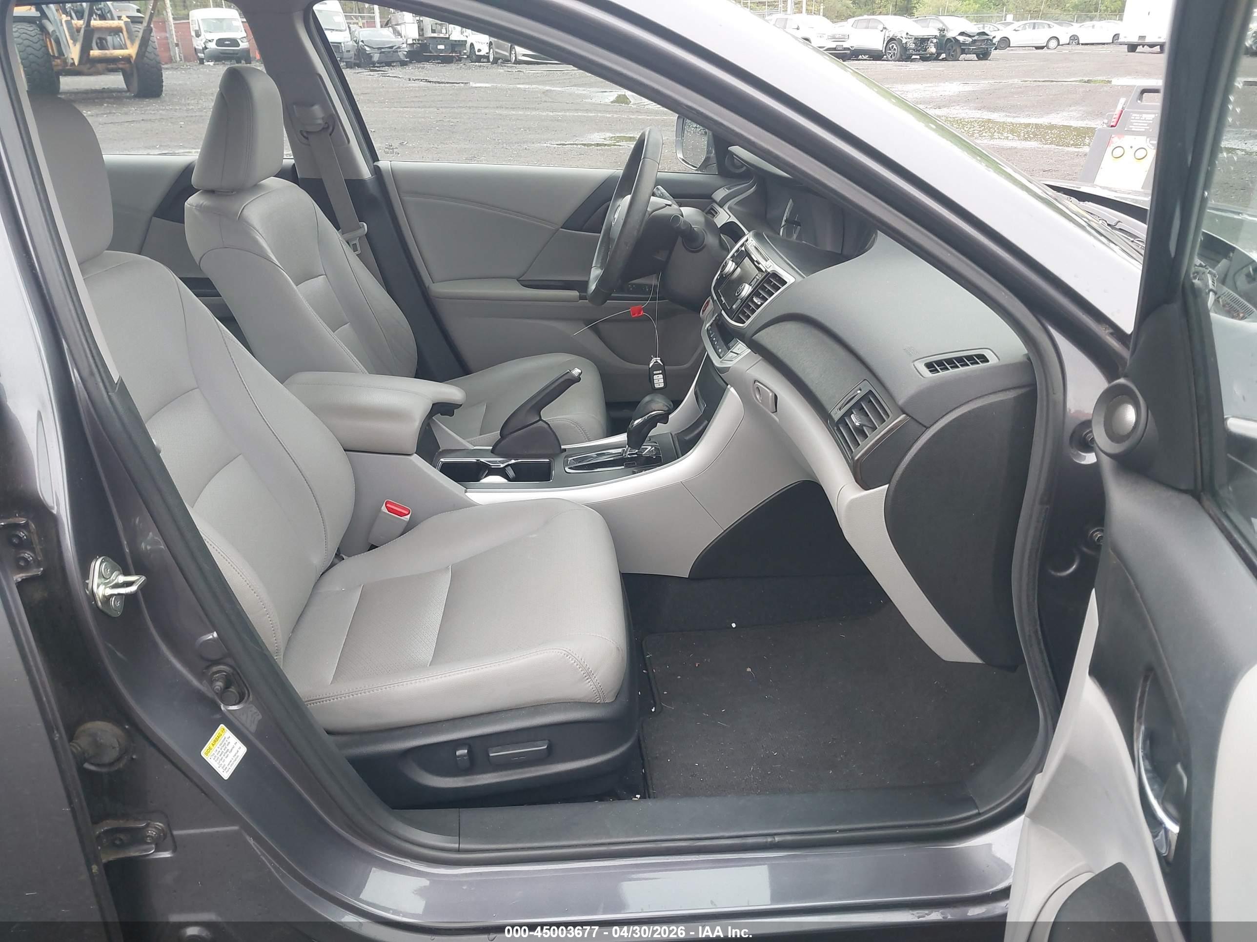 HONDA ACCORD image 5