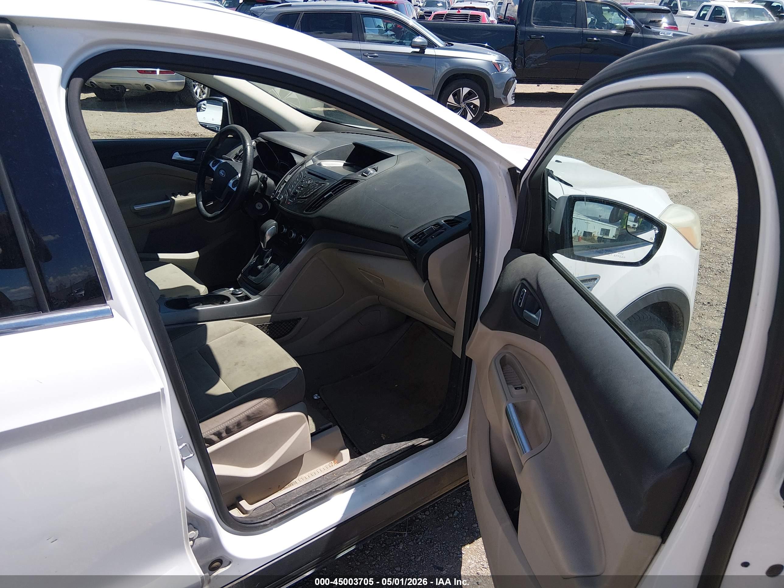 FORD ESCAPE image 5