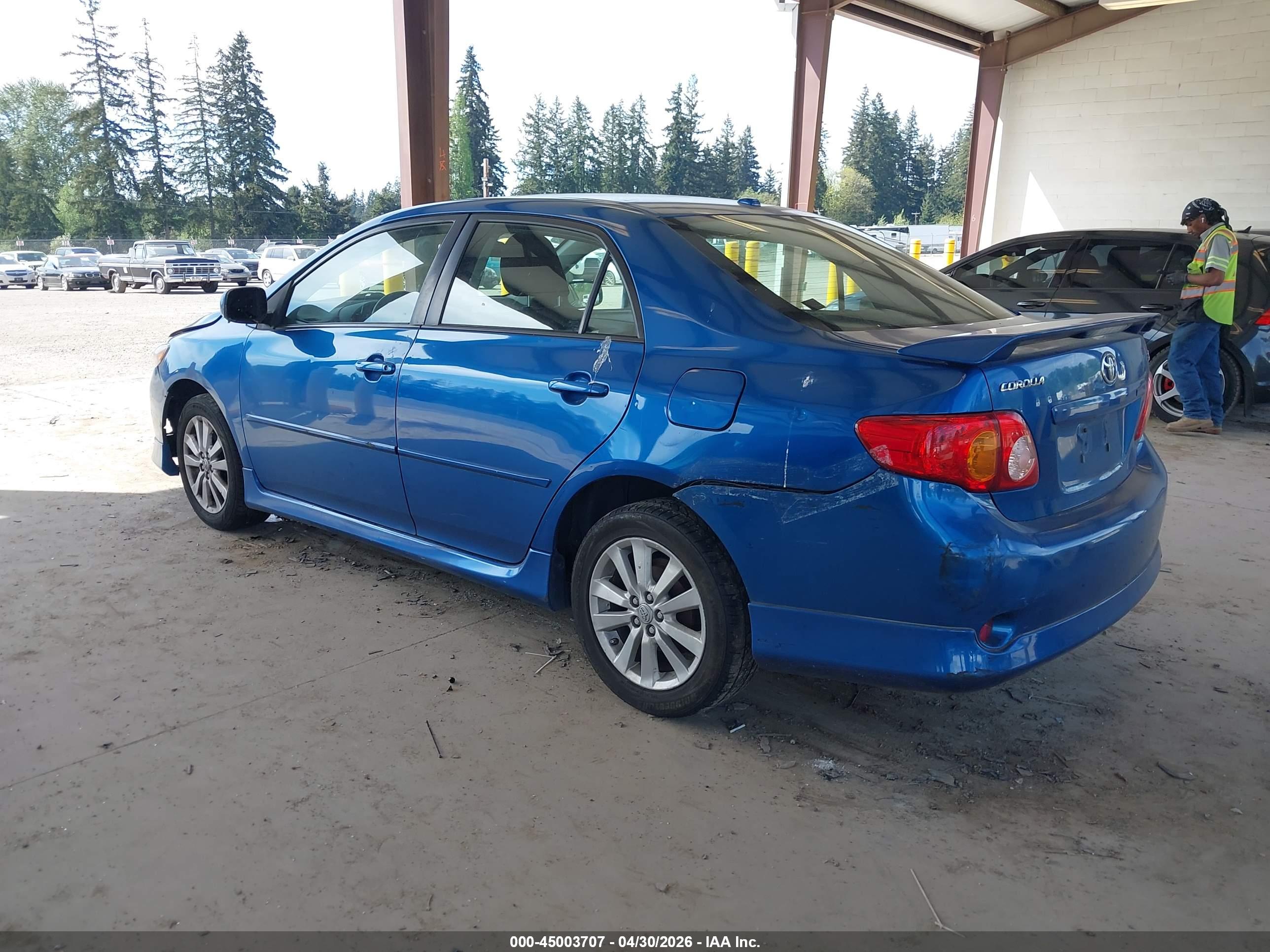 TOYOTA COROLLA image 3