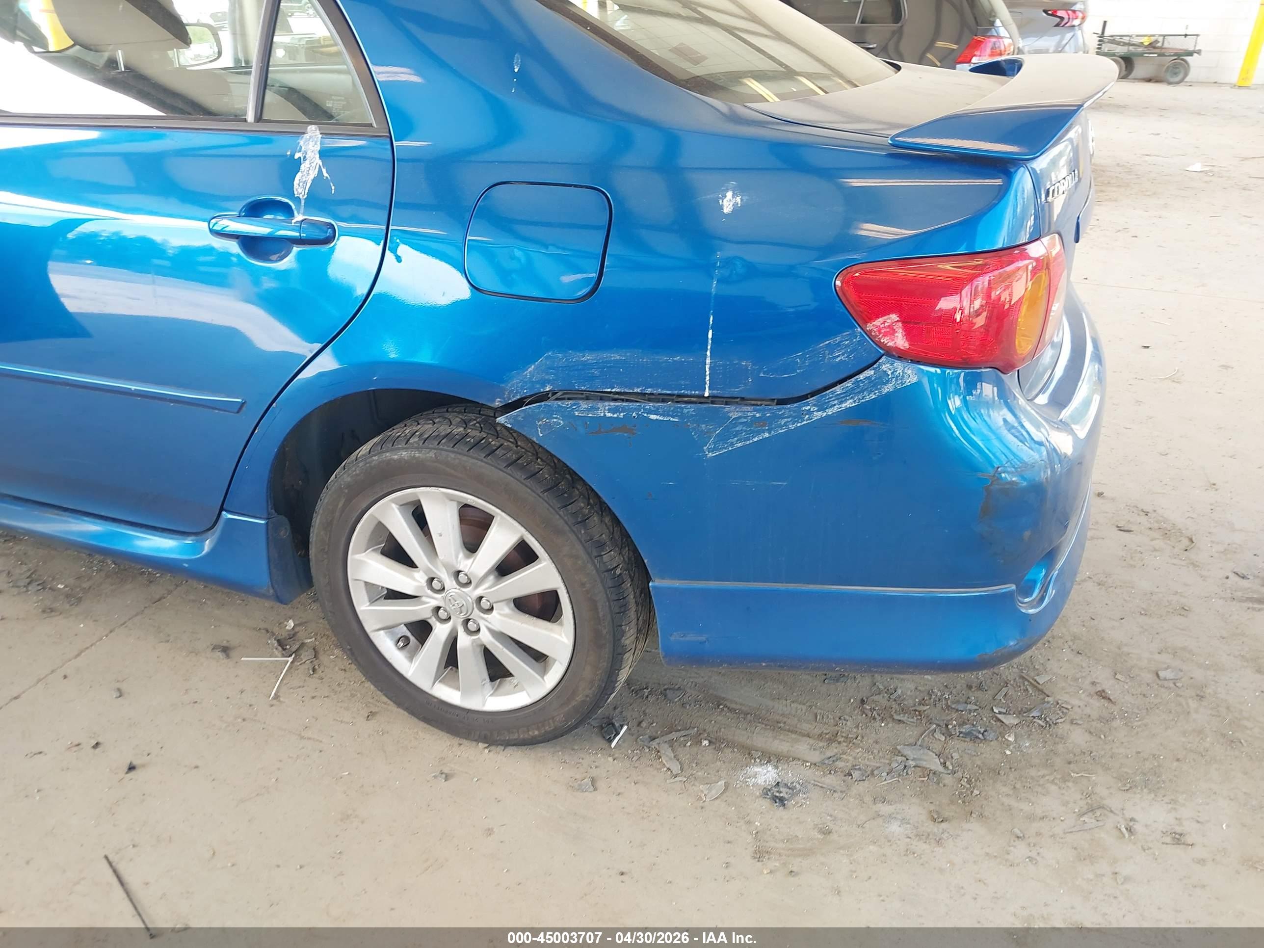 TOYOTA COROLLA image 6