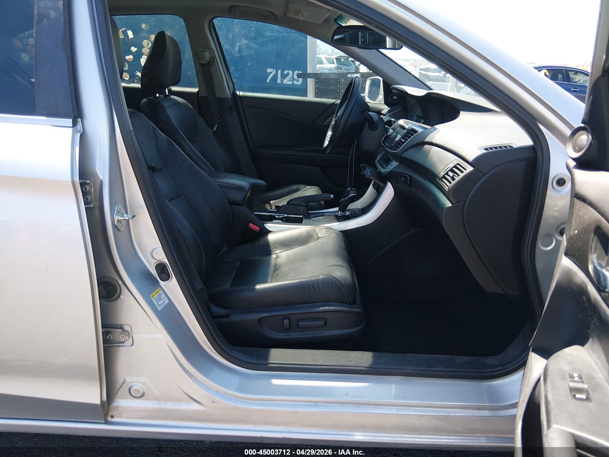 HONDA ACCORD image 5