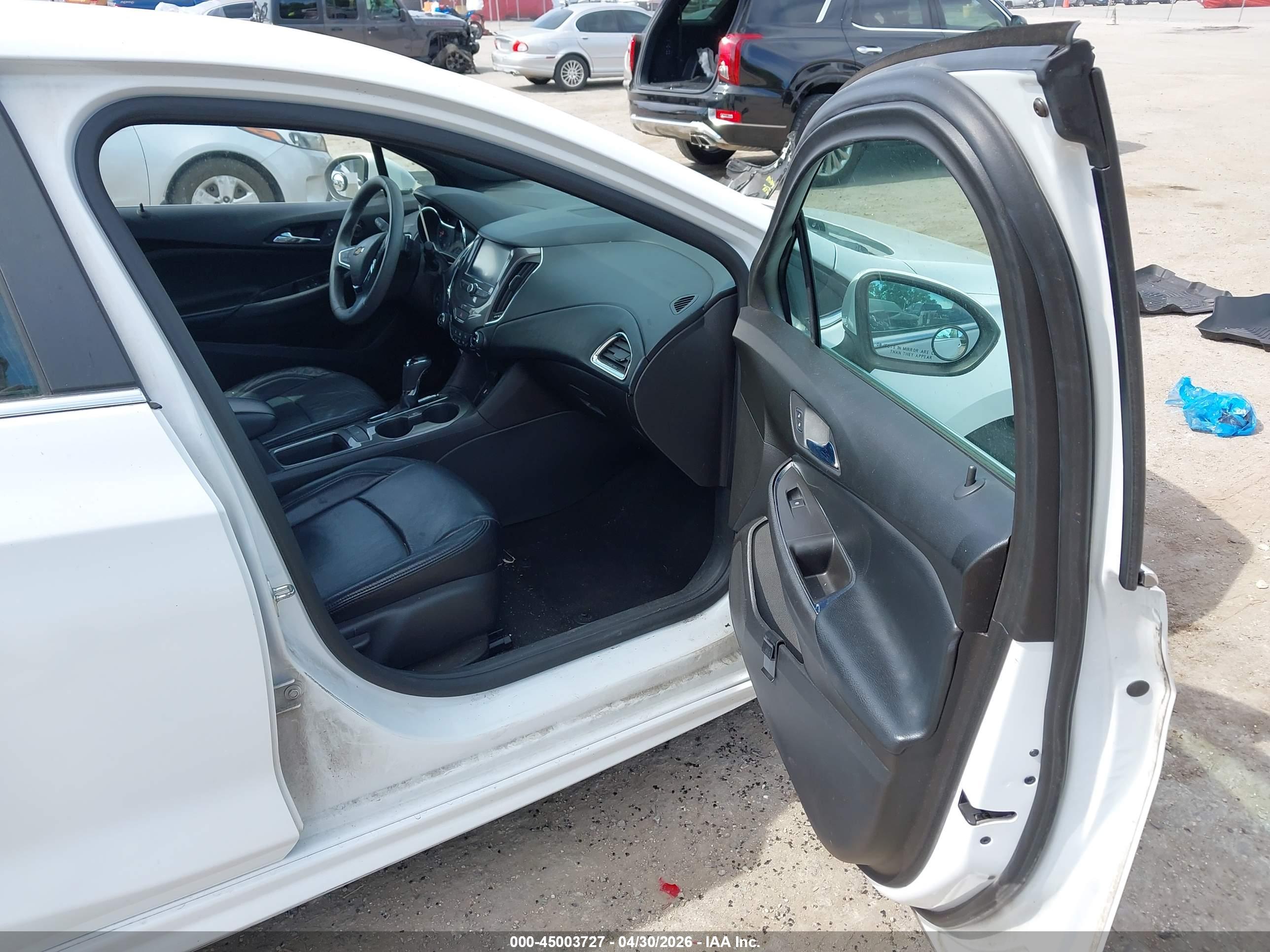CHEVROLET CRUZE image 5
