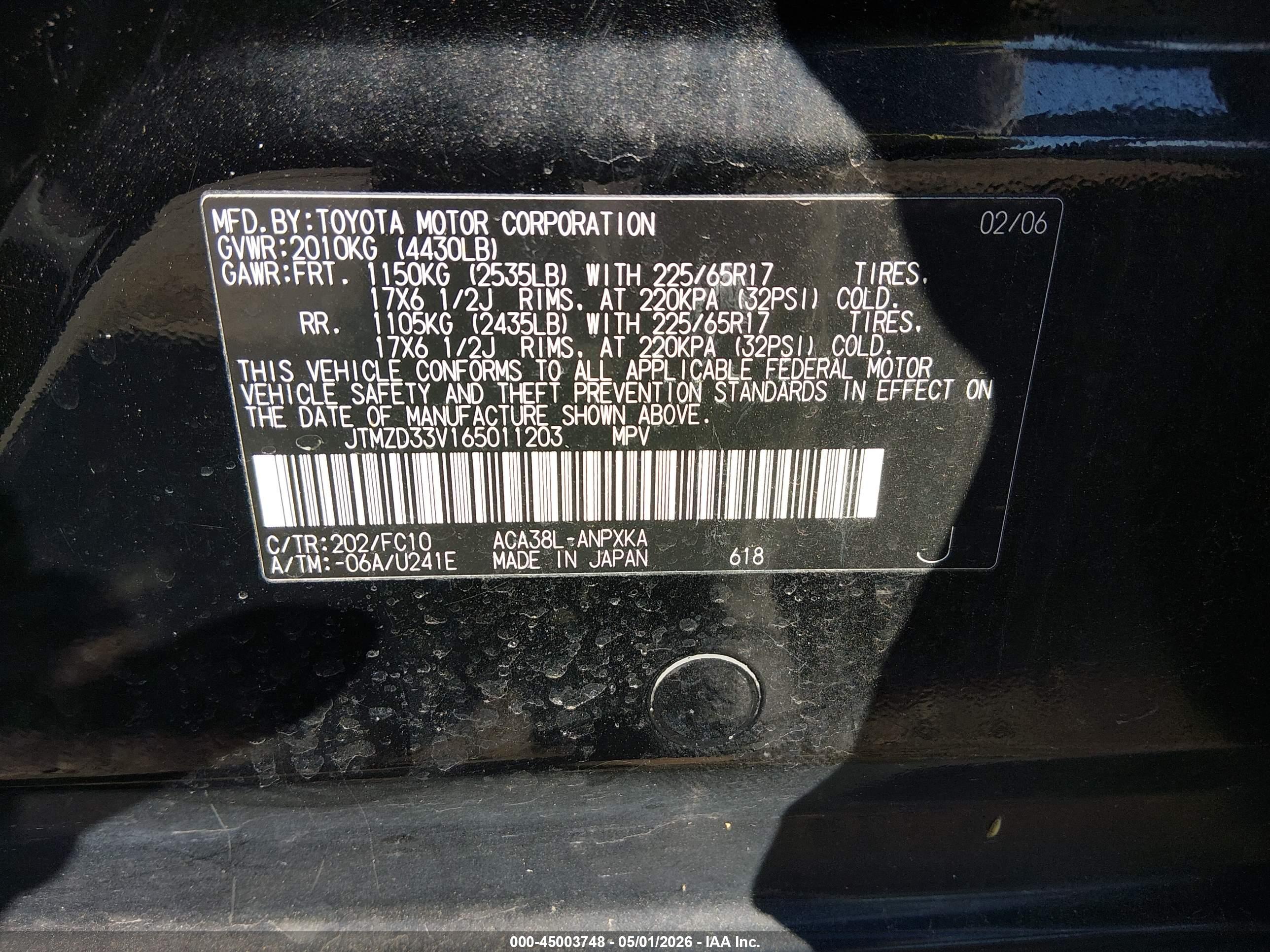 TOYOTA RAV4 image 9