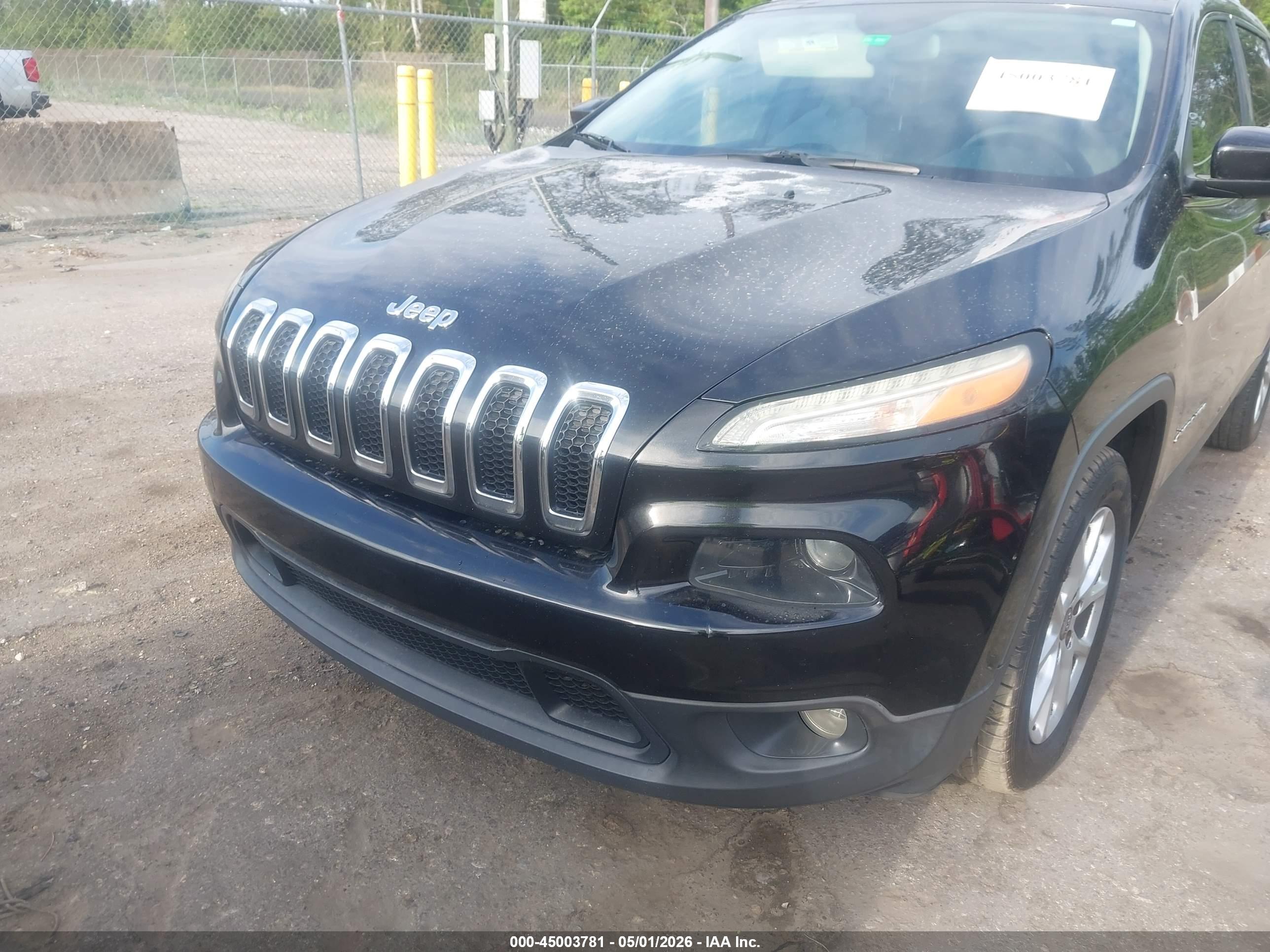 JEEP CHEROKEE image 6