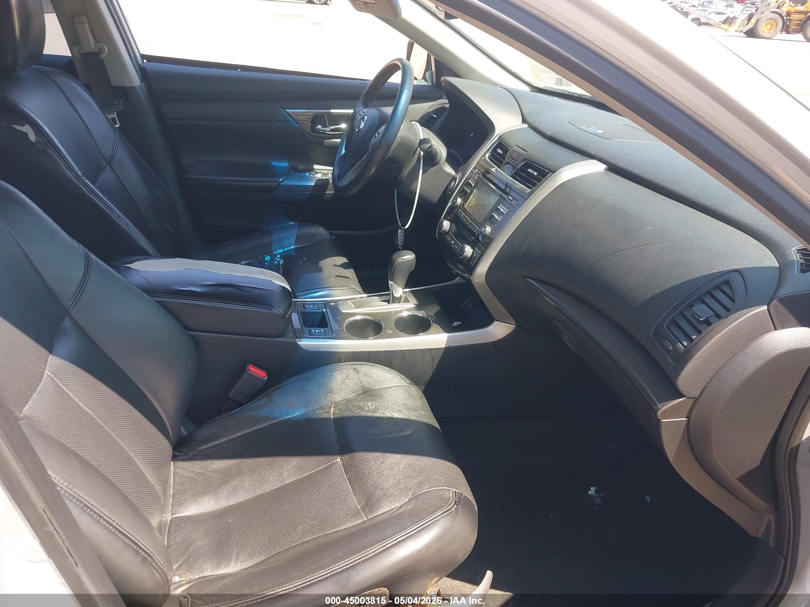 NISSAN ALTIMA image 5