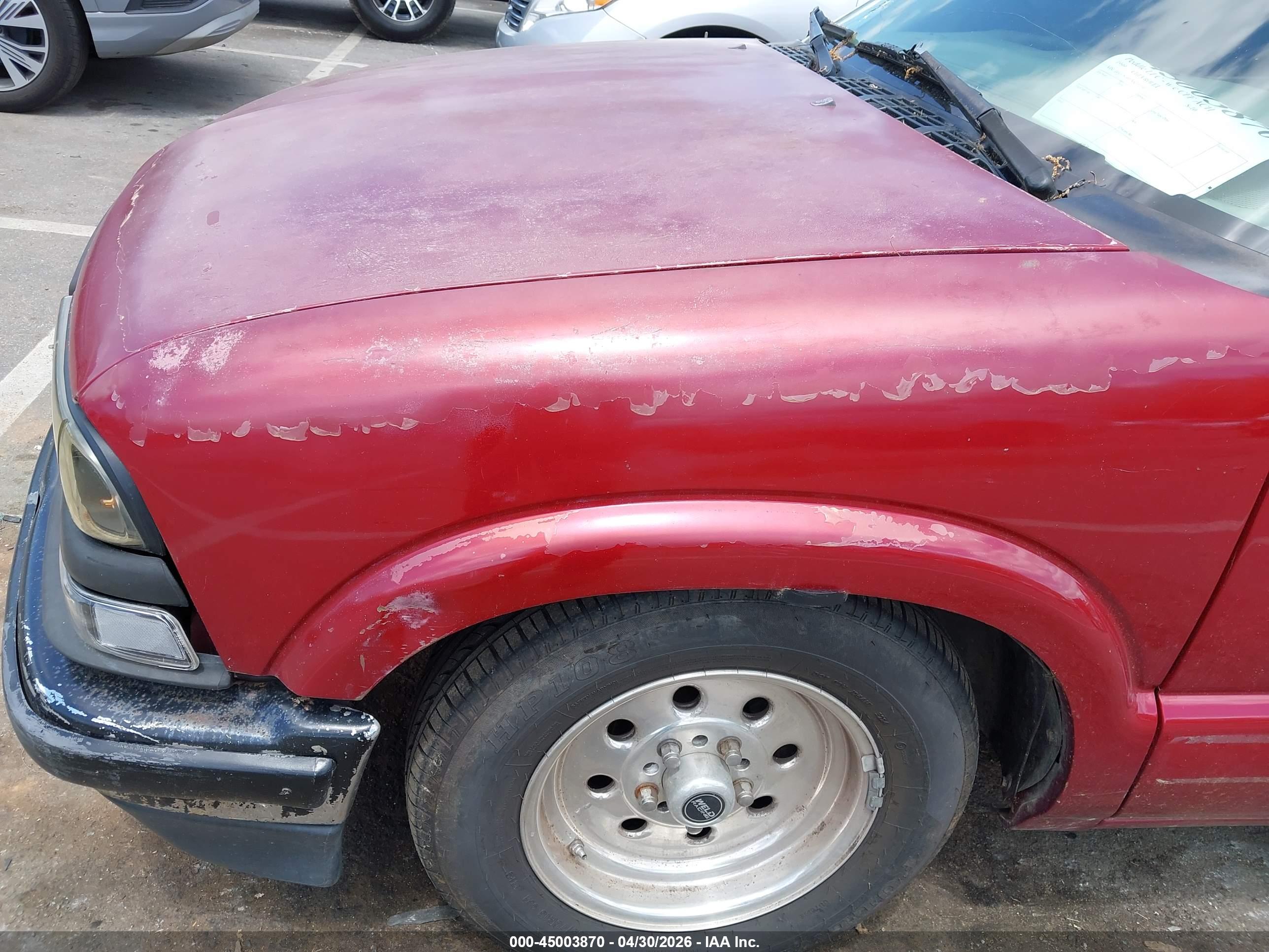 CHEVROLET S-10 image 6