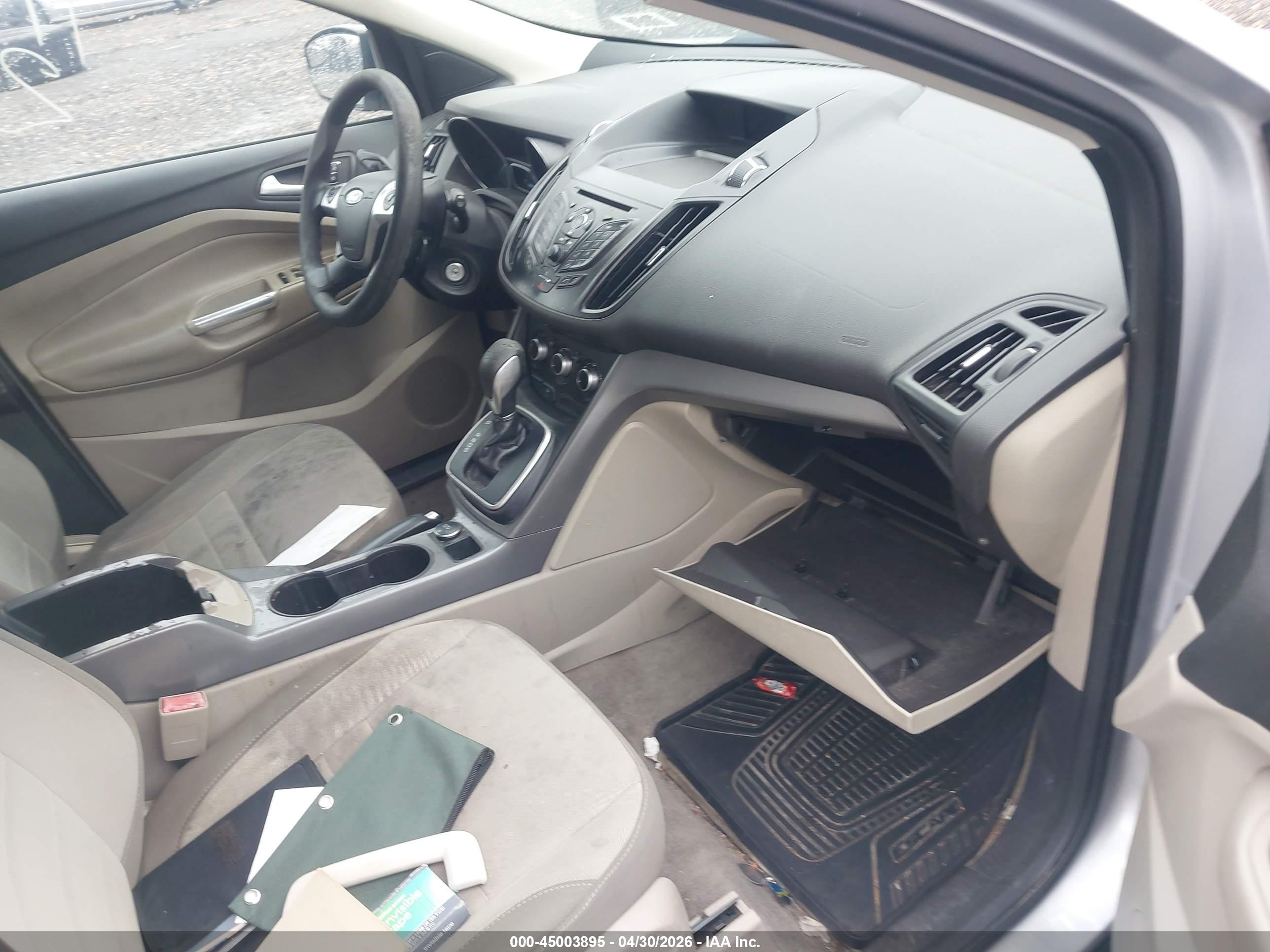 FORD ESCAPE image 5