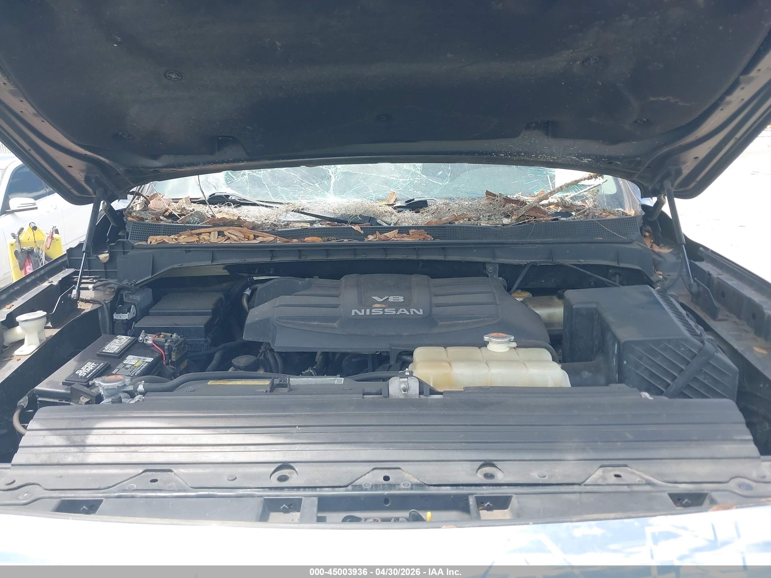NISSAN TITAN image 10