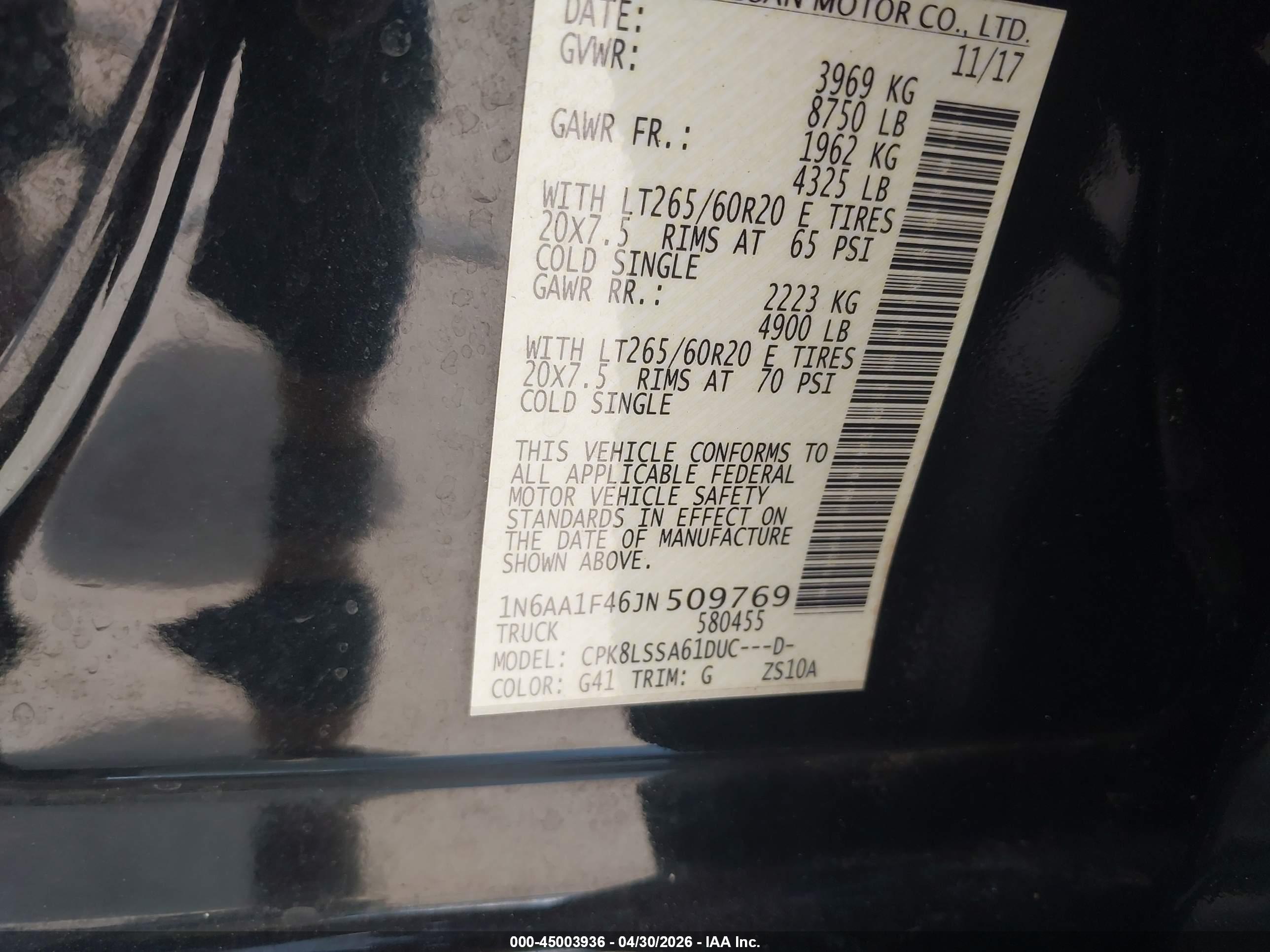NISSAN TITAN image 9