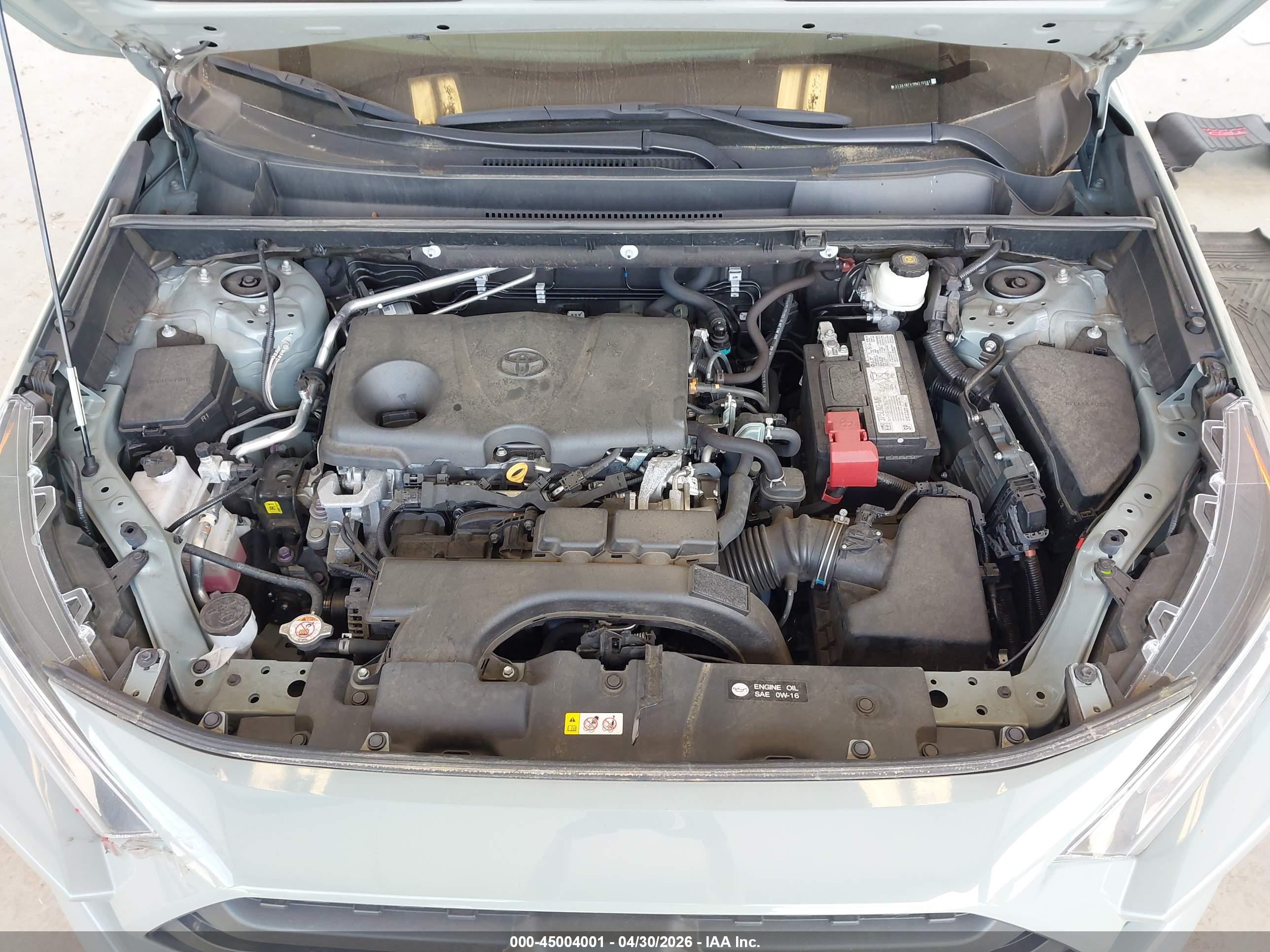 TOYOTA RAV4 image 10