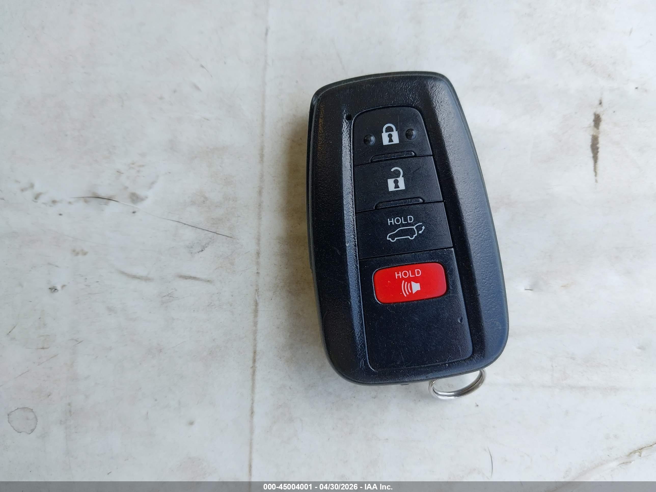 TOYOTA RAV4 image 11