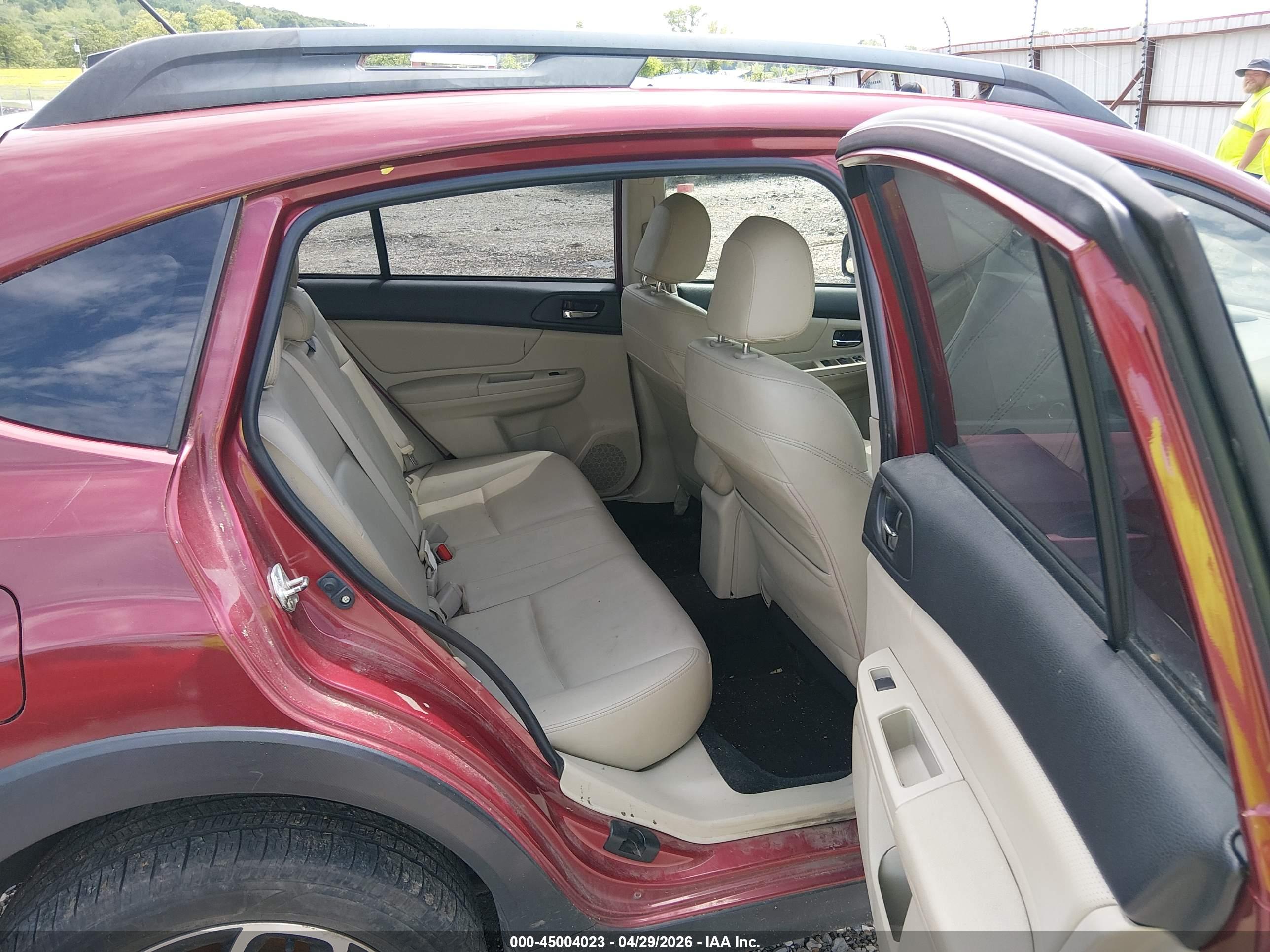 SUBARU XV image 8