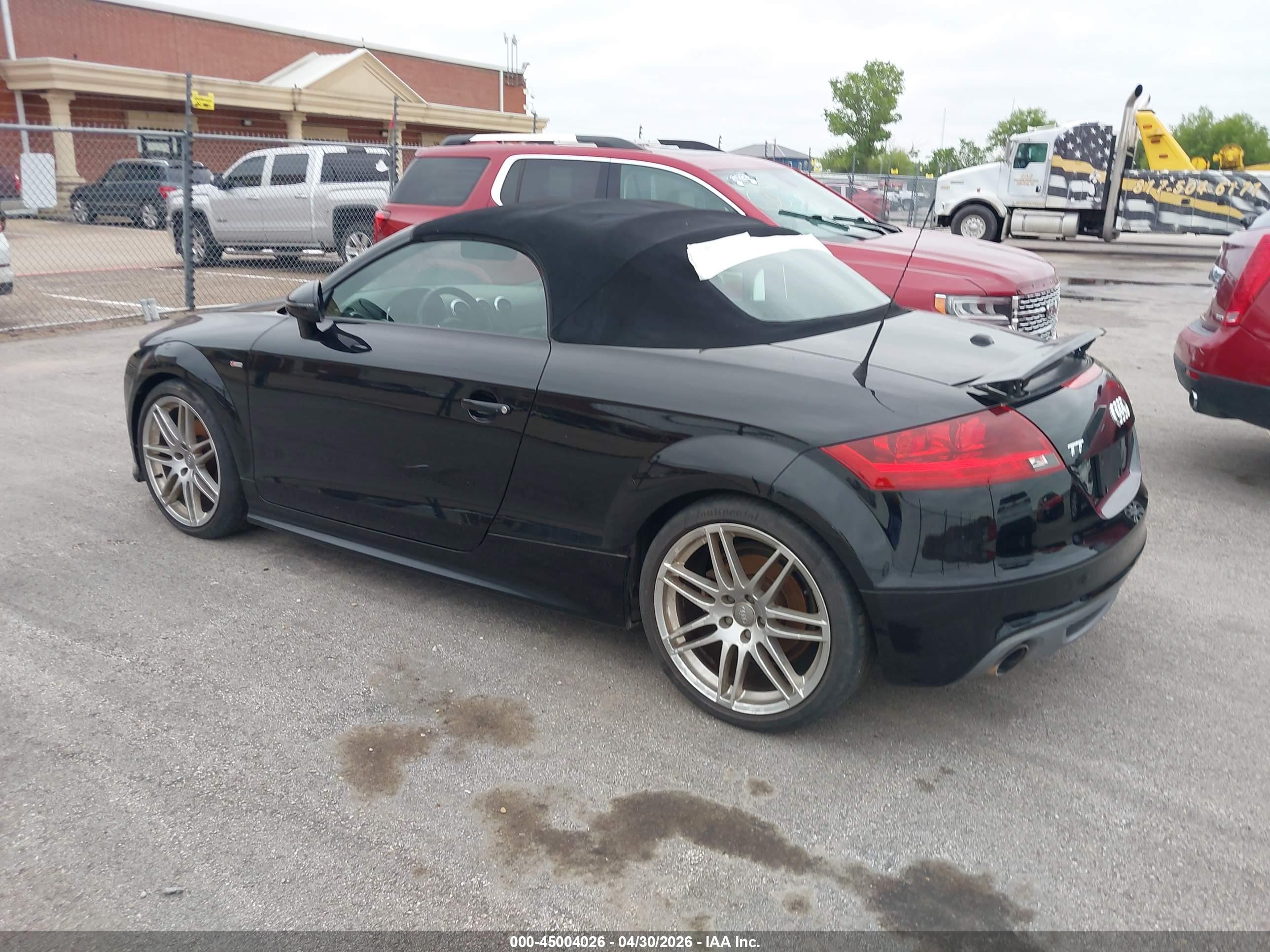 AUDI TT image 3