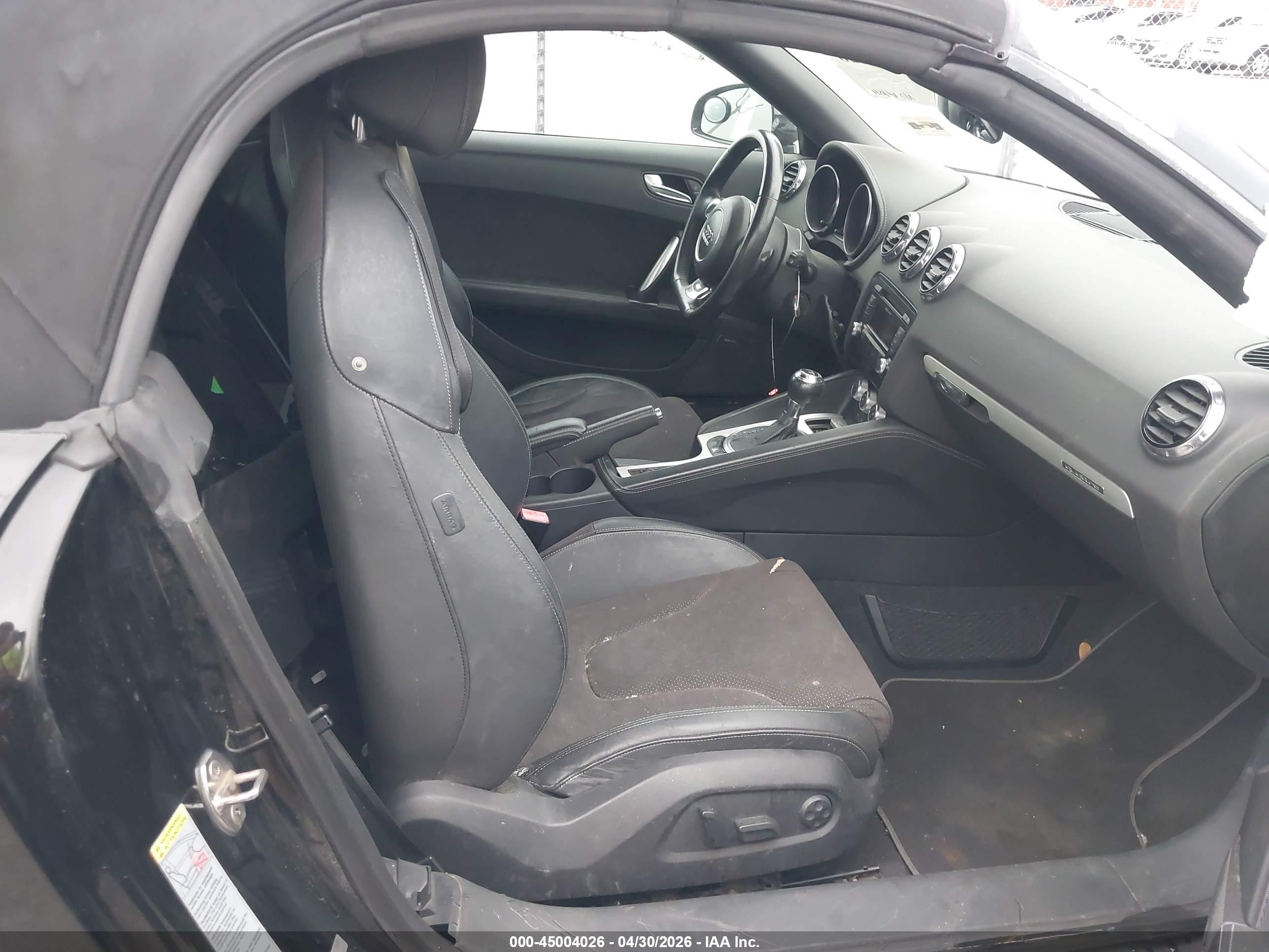 AUDI TT image 5