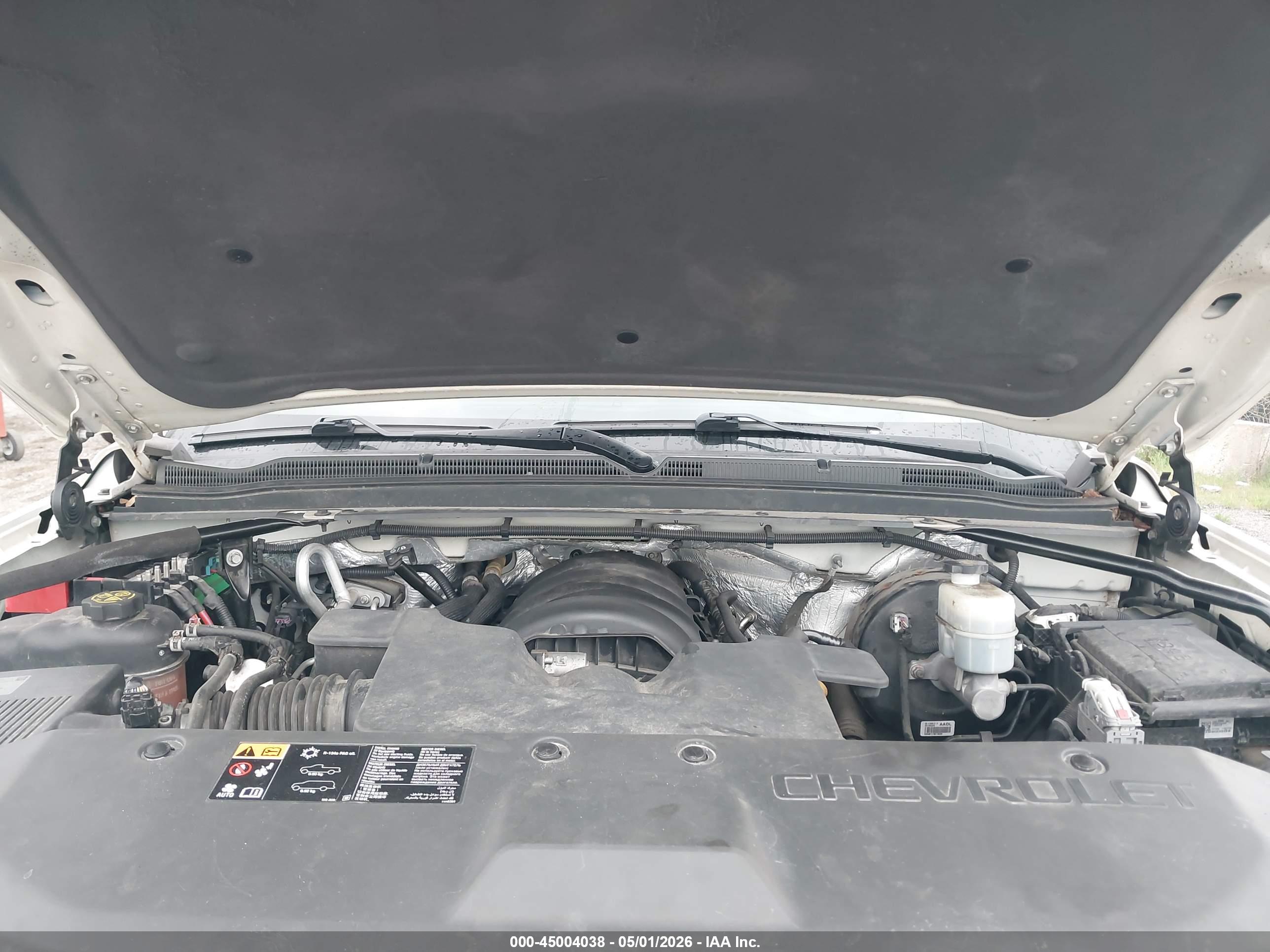 CHEVROLET TAHOE image 10