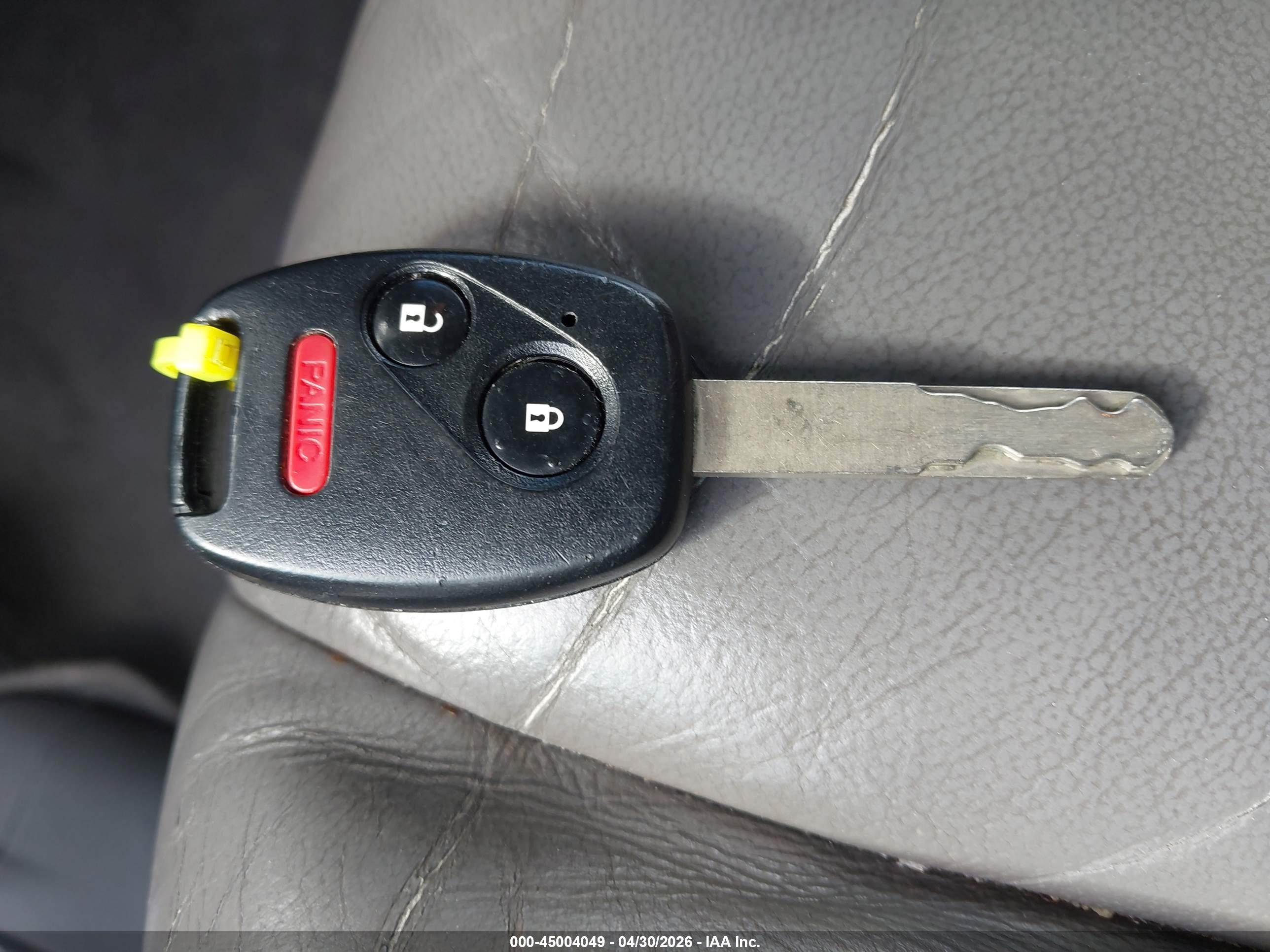 HONDA CR-V image 11