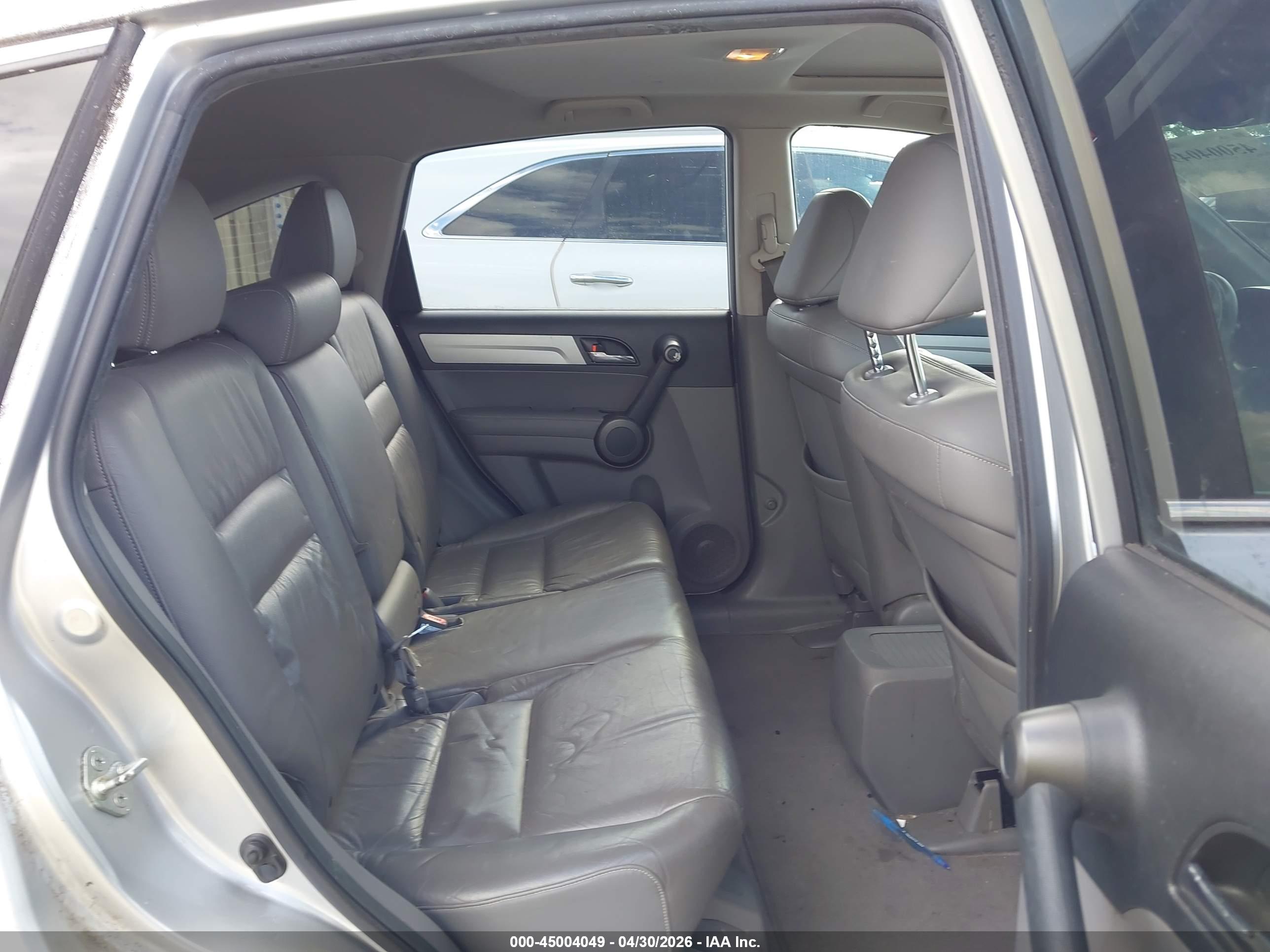 HONDA CR-V image 8