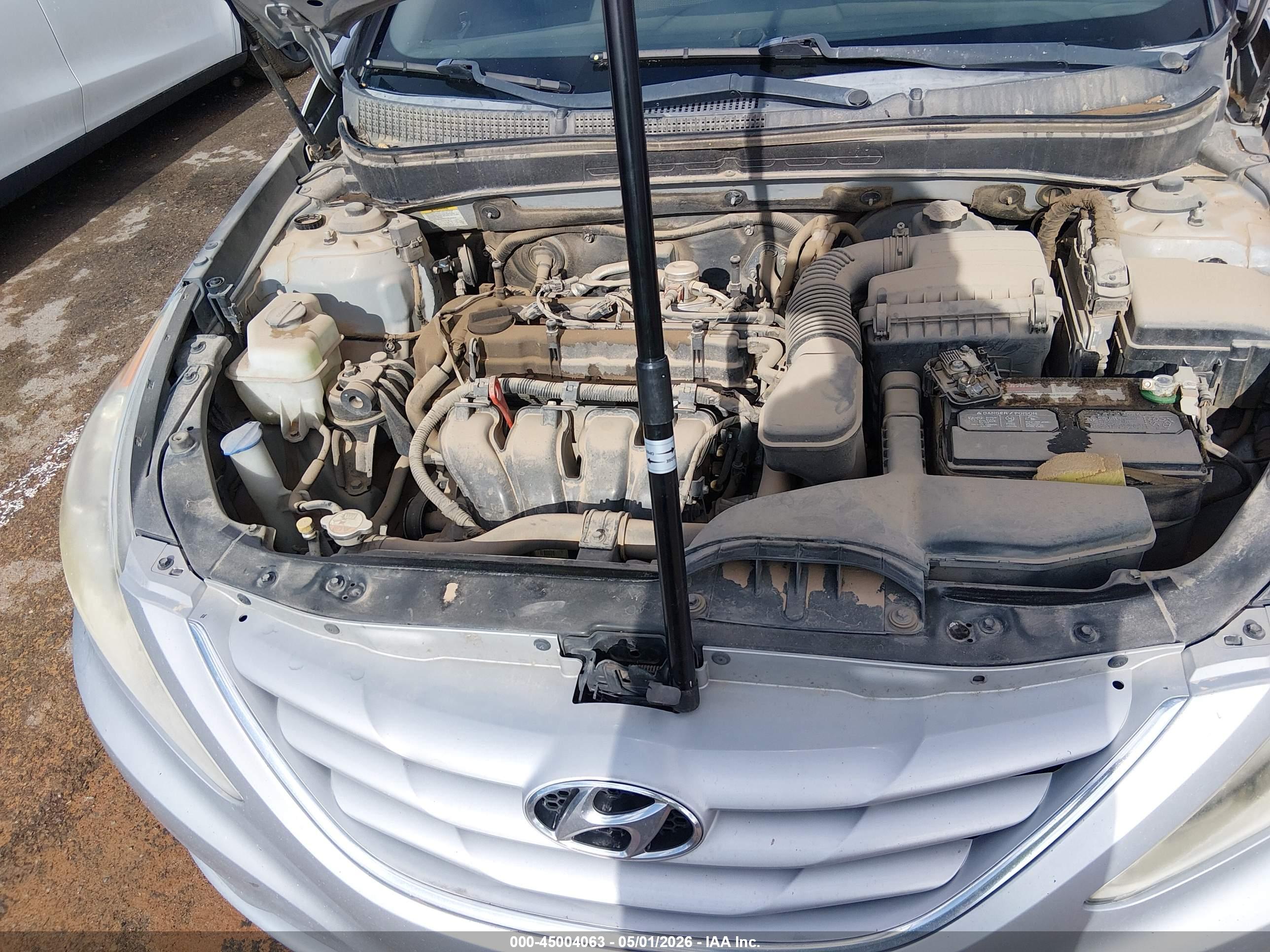 HYUNDAI SONATA image 10