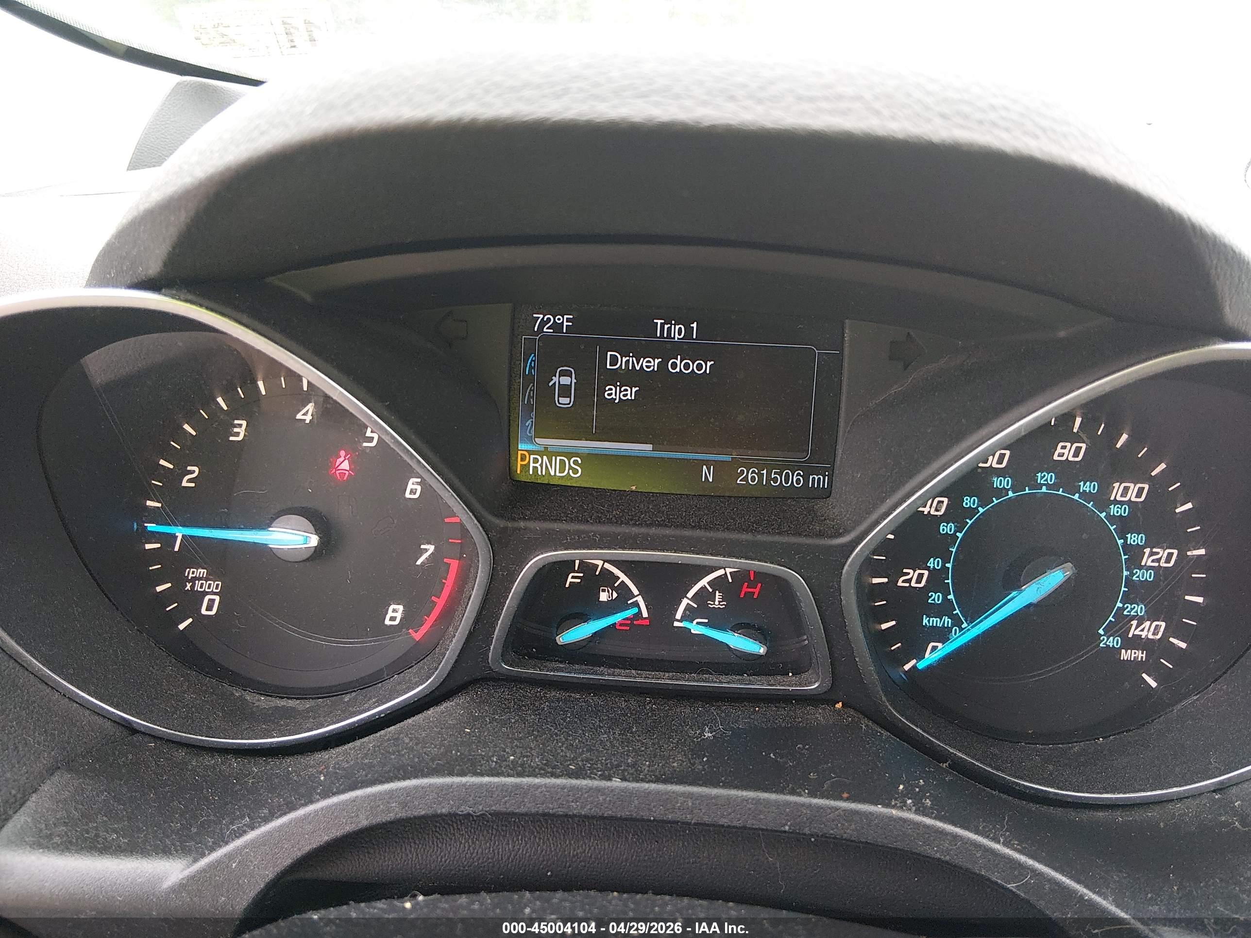 FORD ESCAPE image 7