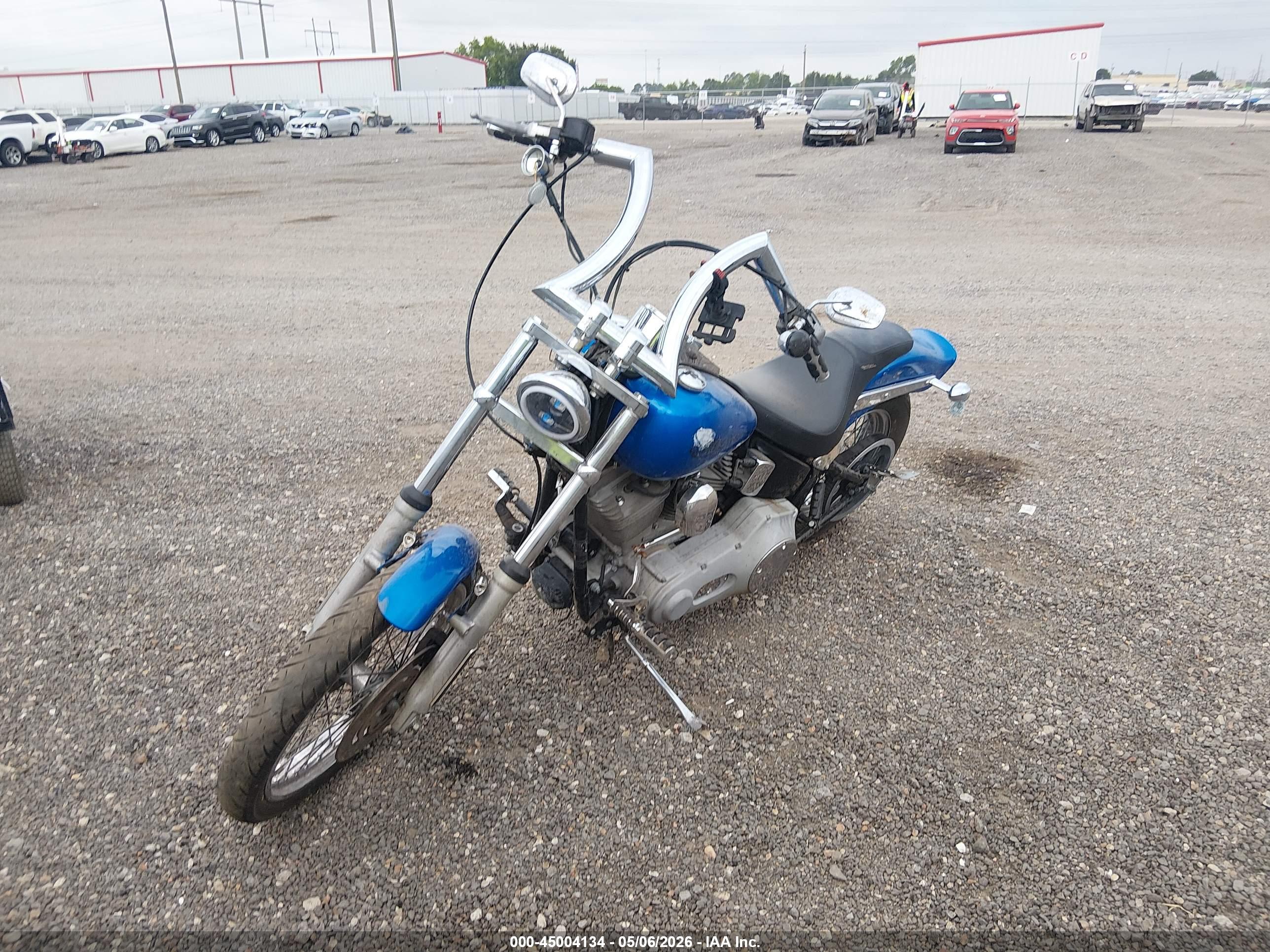 HARLEY-DAVIDSON FXSTI image 2