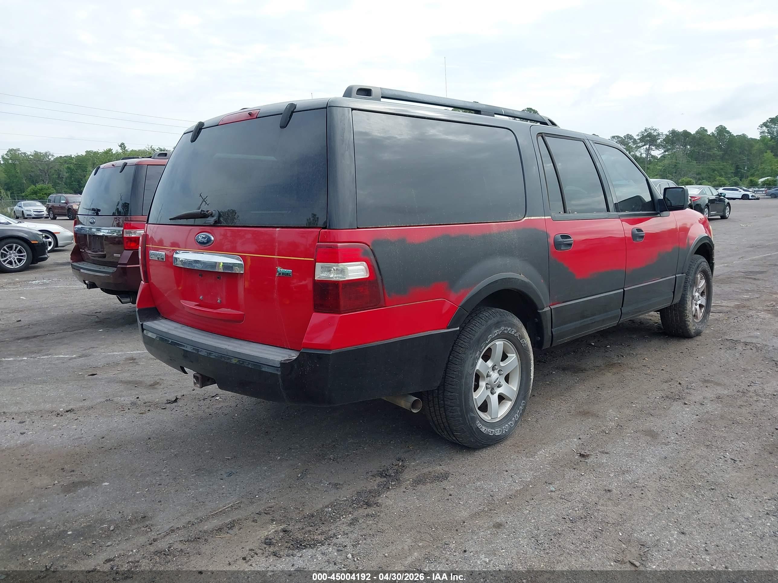 FORD EXPEDITION image 4
